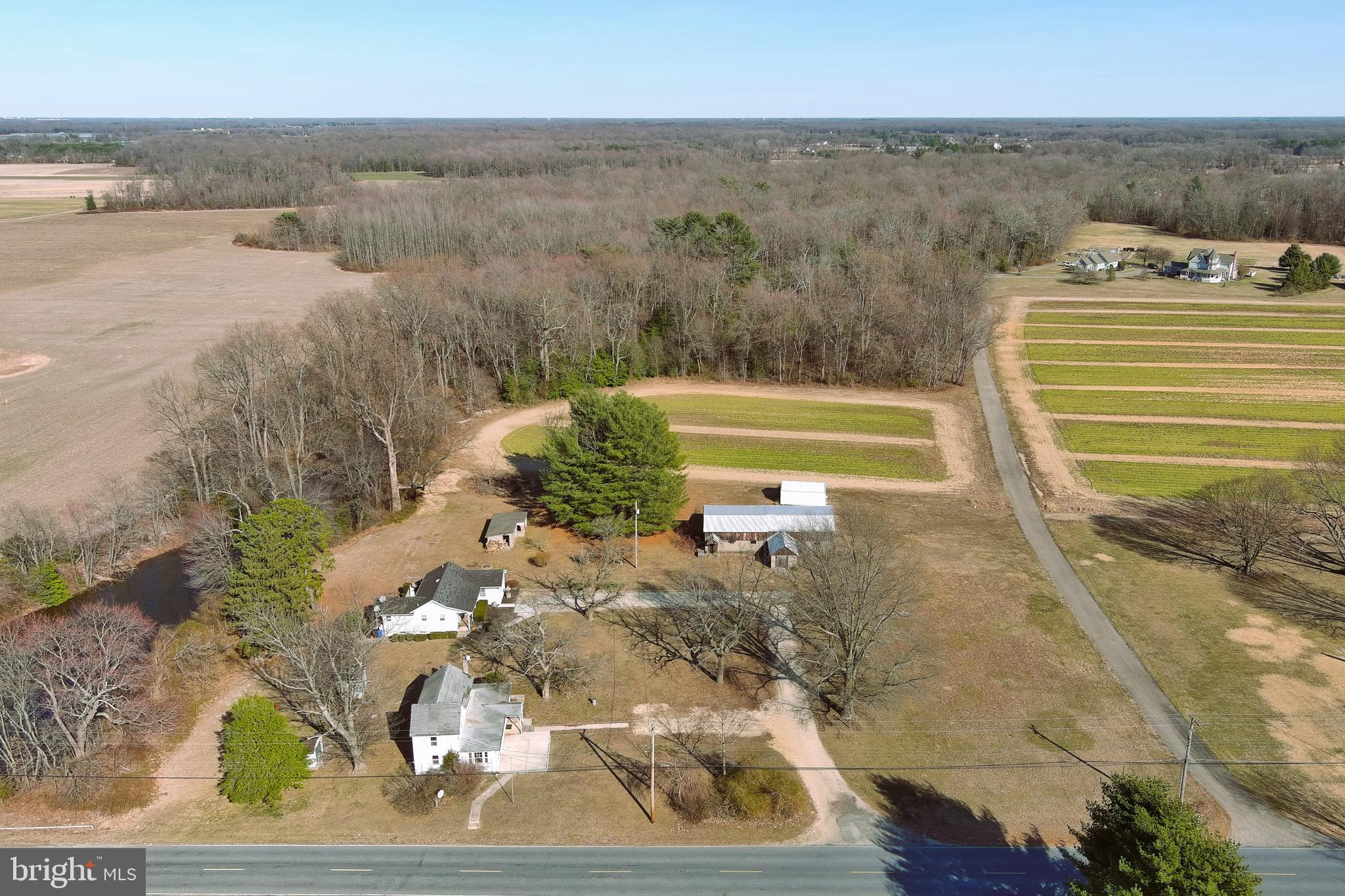 384 PINE TAVERN ROAD -386