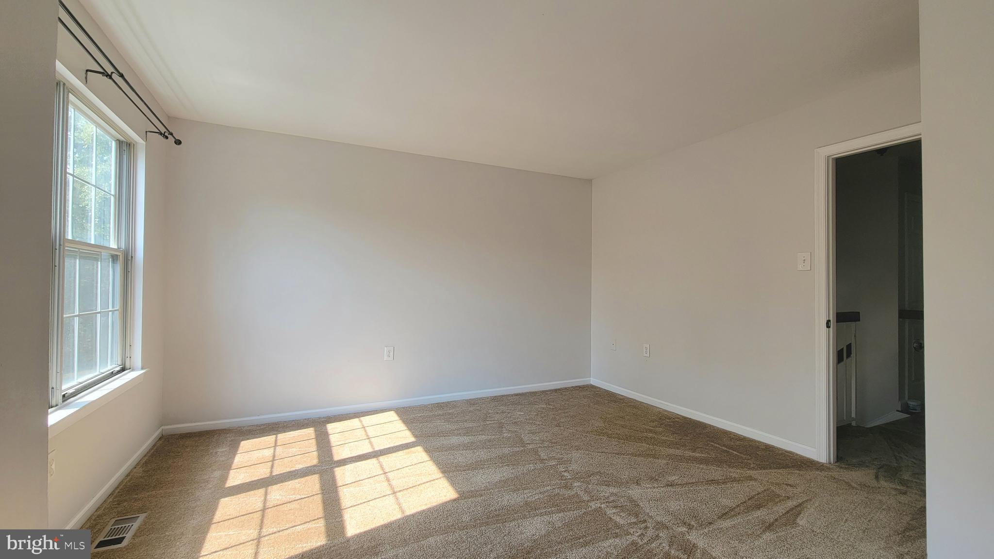 LAKE RIDGE - Residential Lease