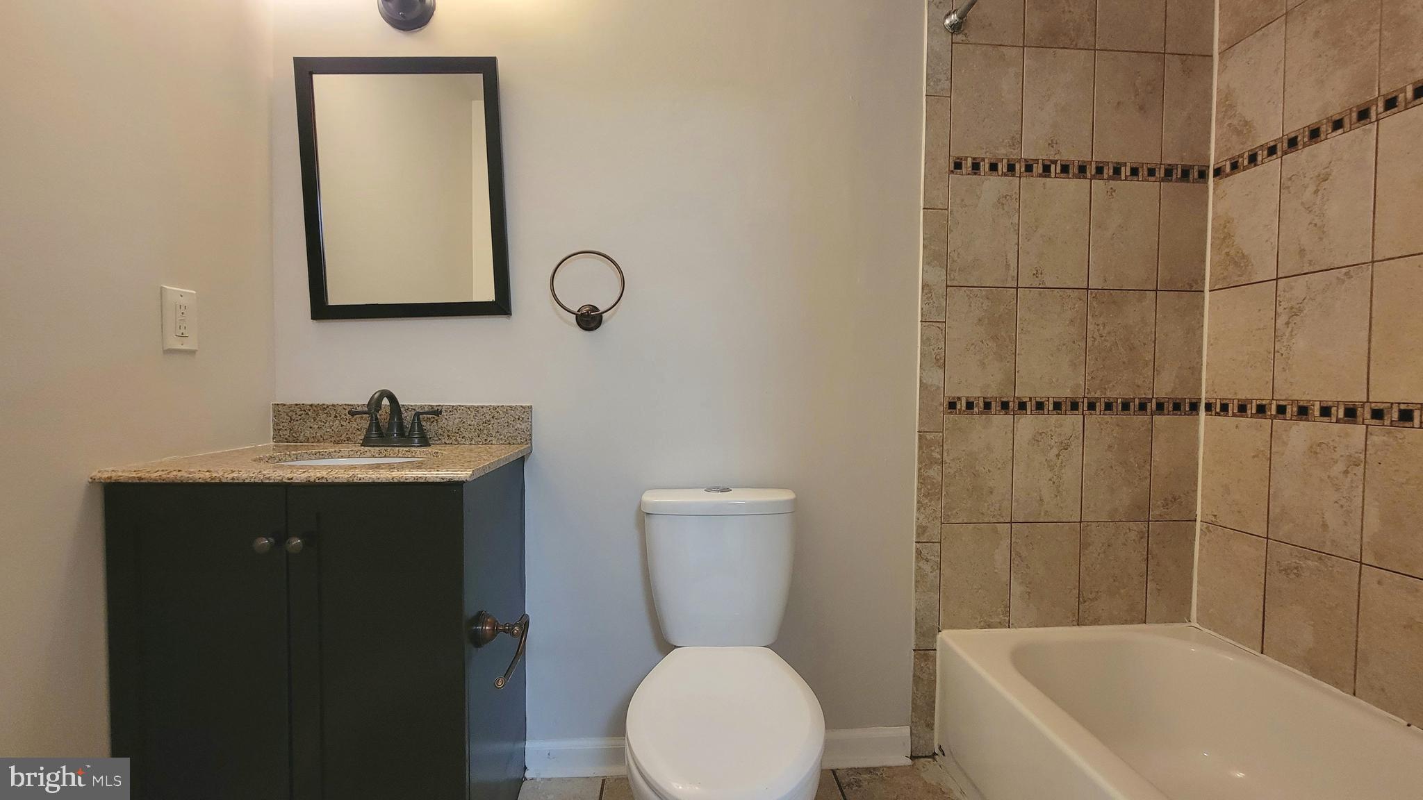 LAKE RIDGE - Residential Lease