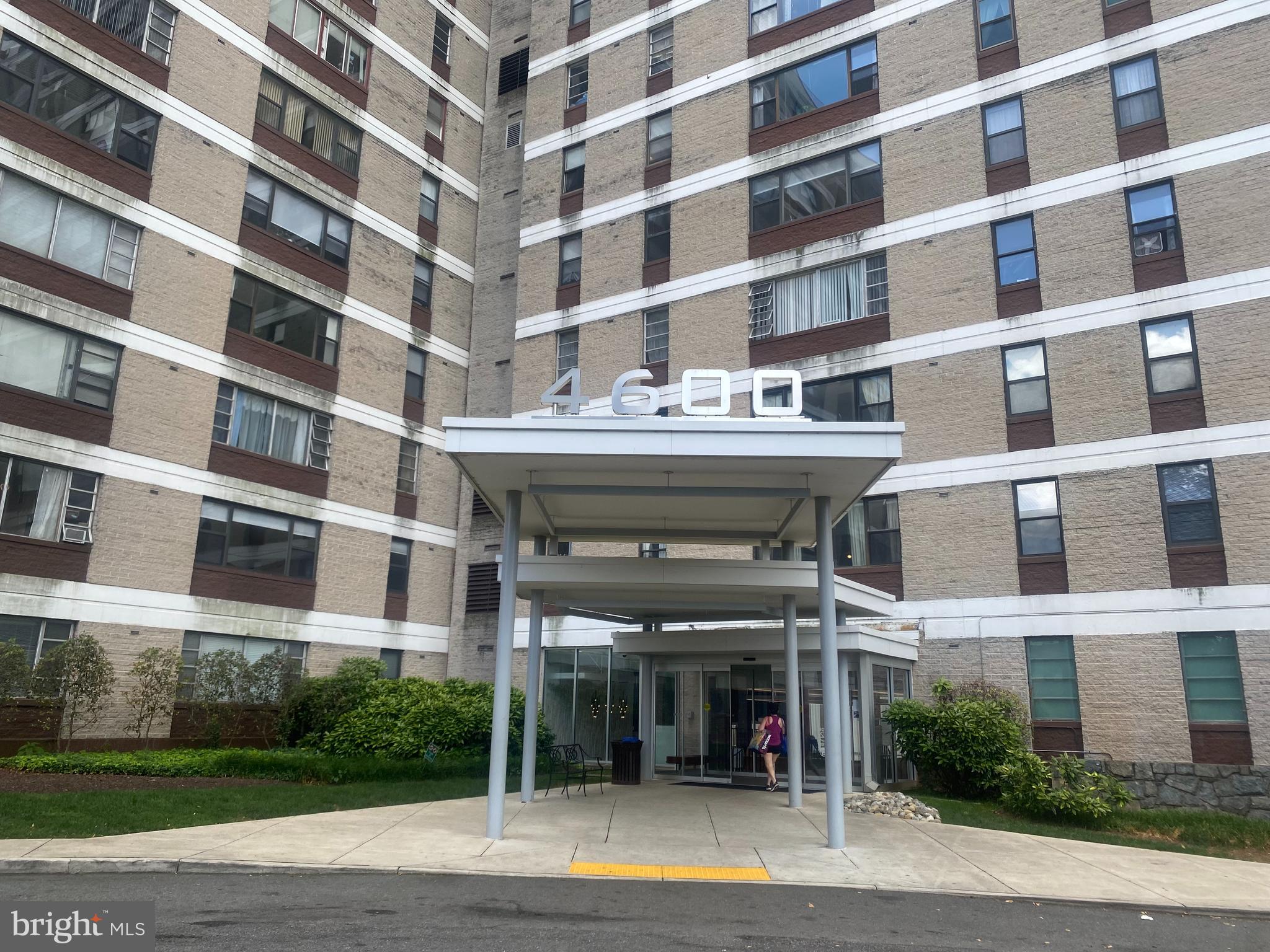 4600 DUKE - Residential Lease