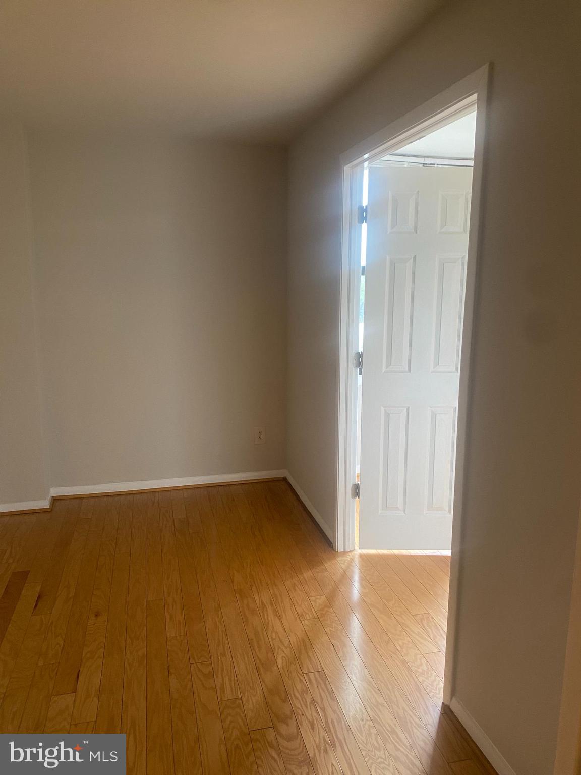 4600 DUKE - Residential Lease