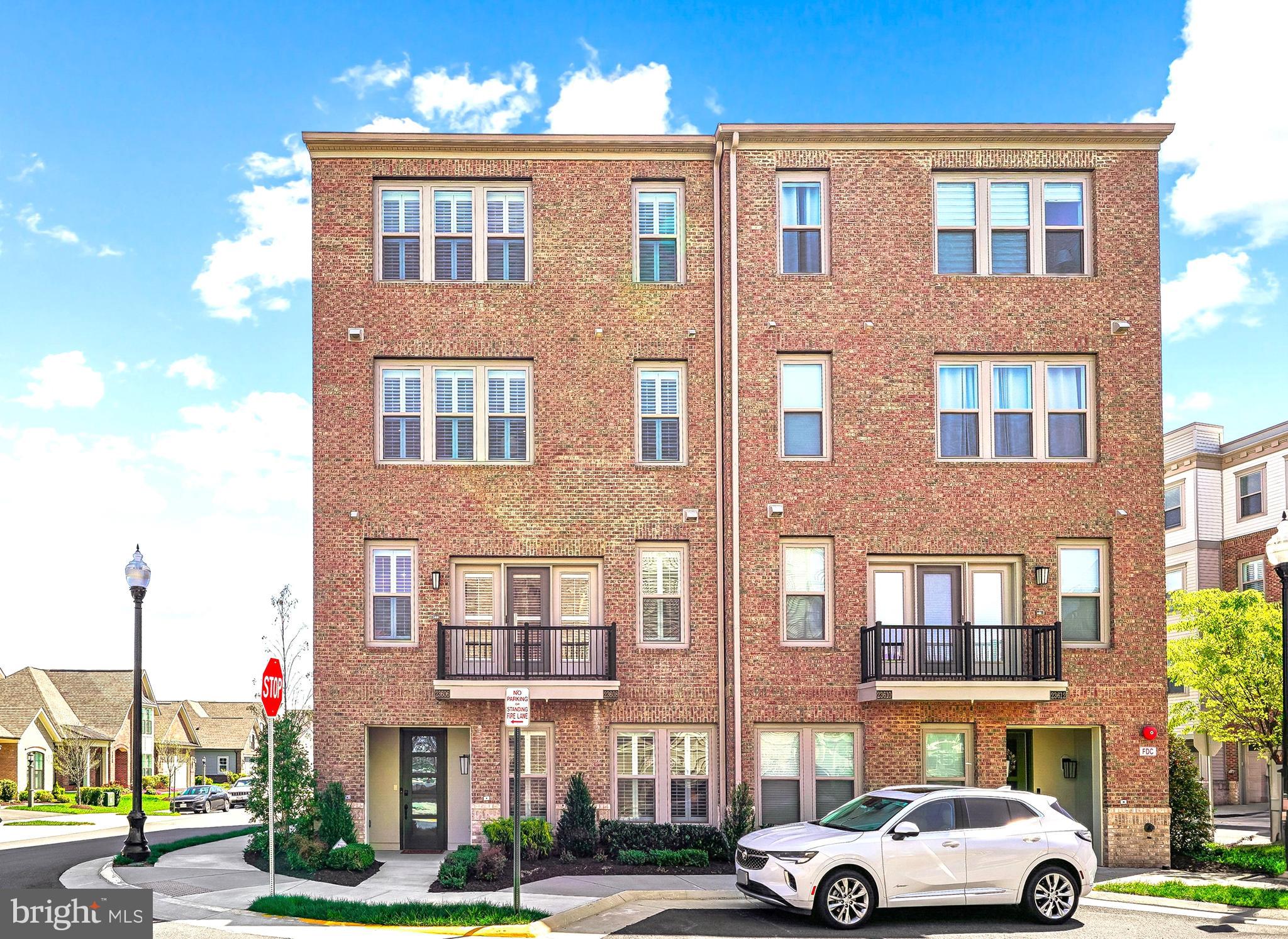 BIRCHWOOD AT BRAMBLETON - Residential