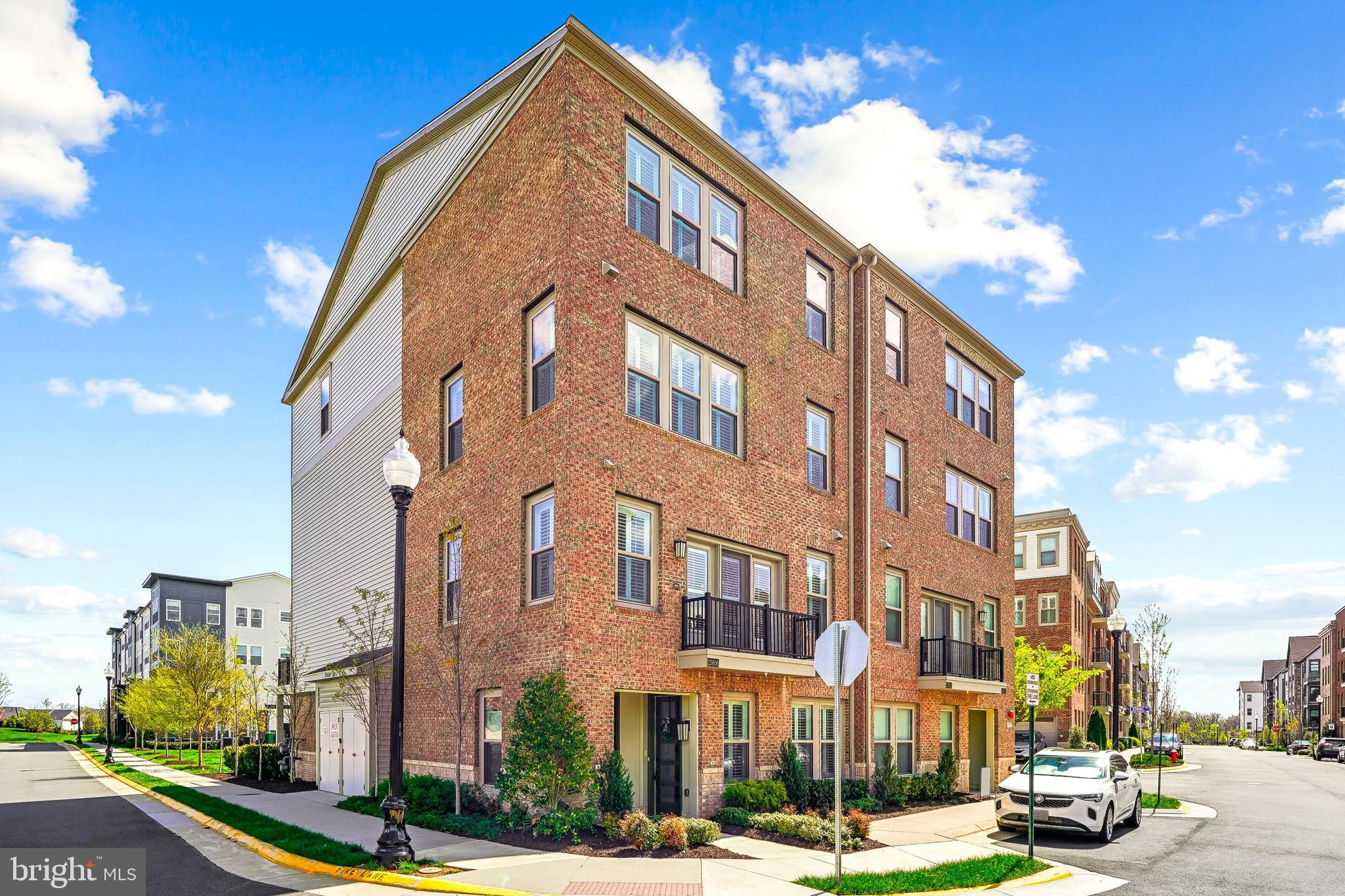 BIRCHWOOD AT BRAMBLETON - Residential