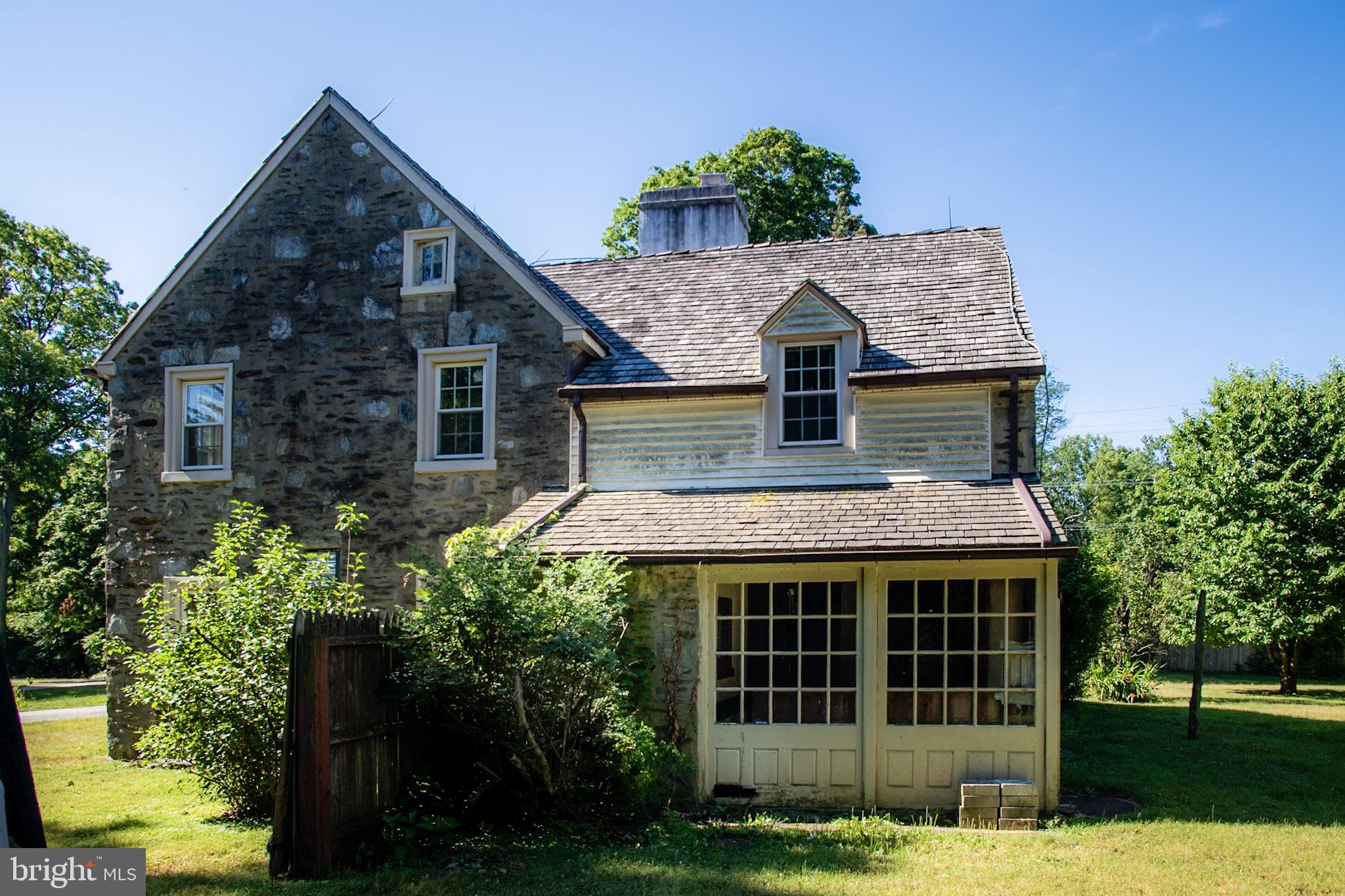 LEOPARD FARMS - Residential