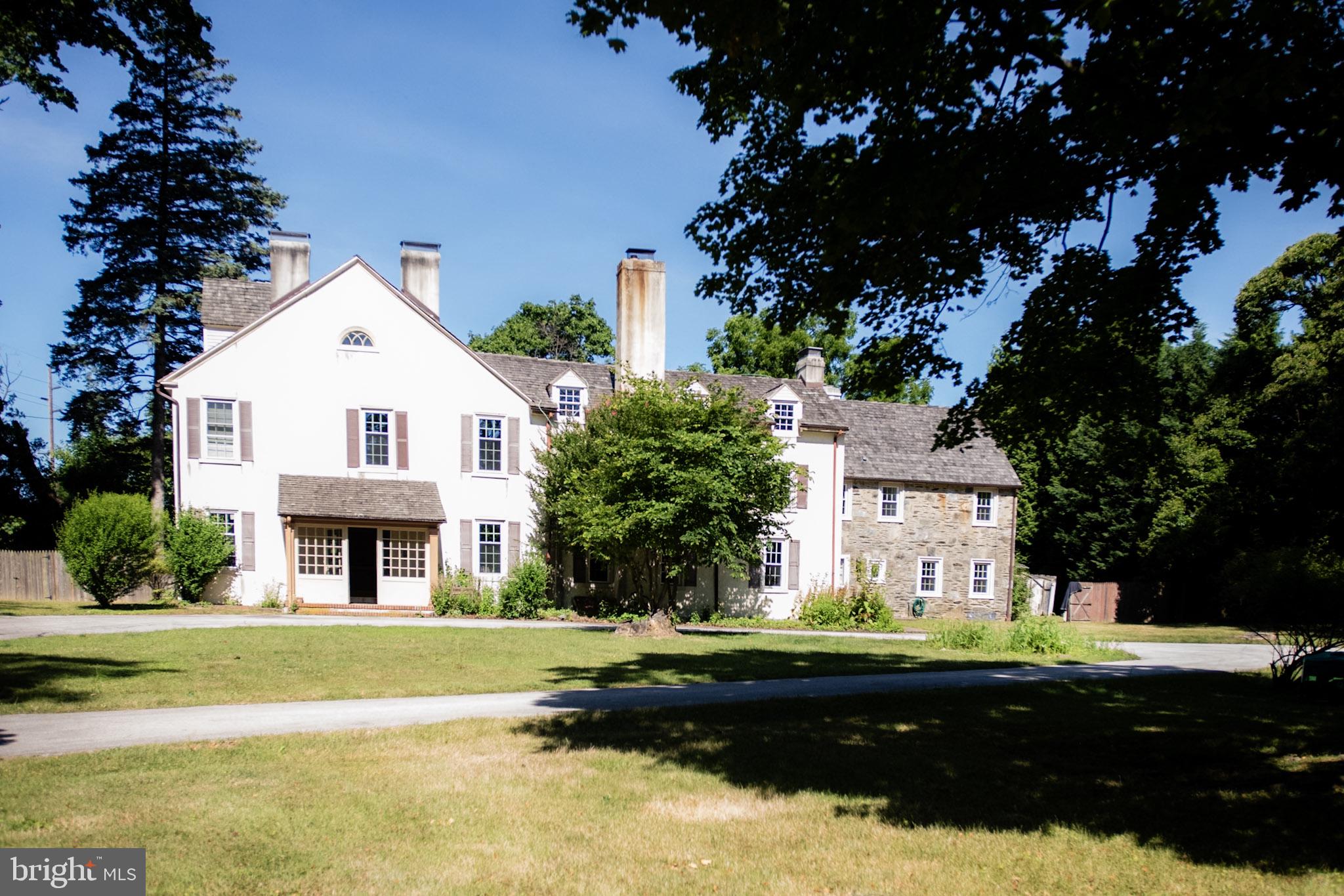 LEOPARD FARMS - Residential