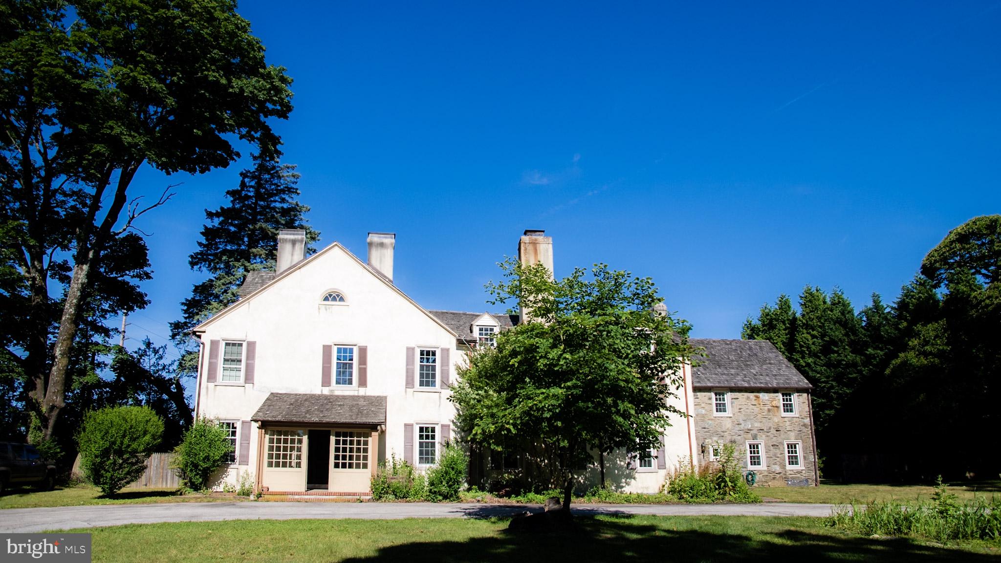 LEOPARD FARMS - Residential