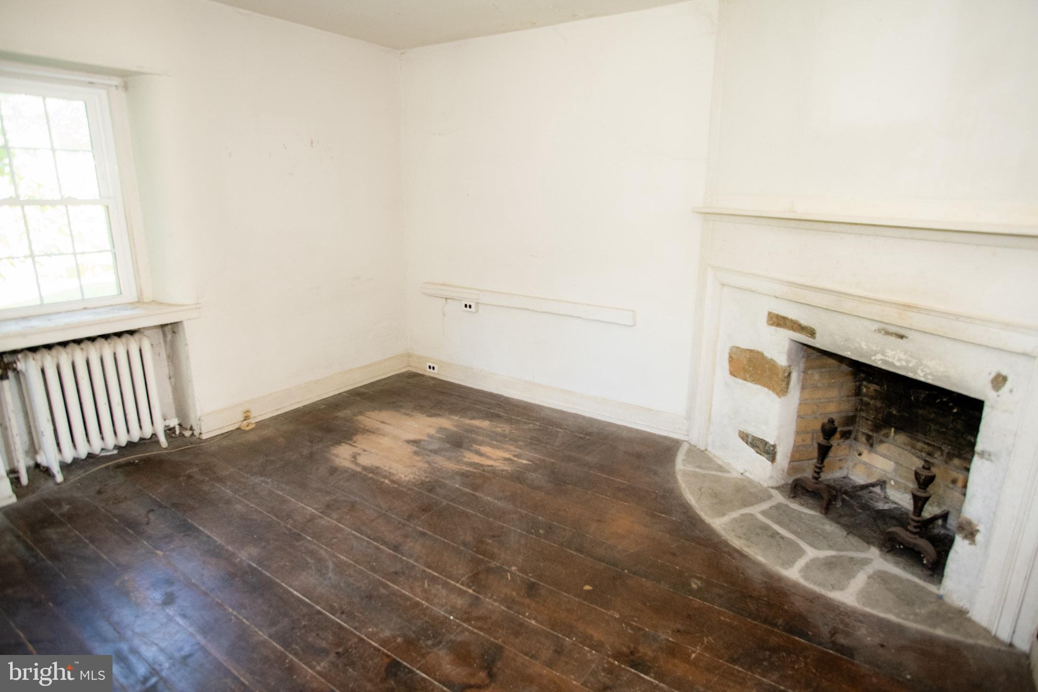 LEOPARD FARMS - Residential