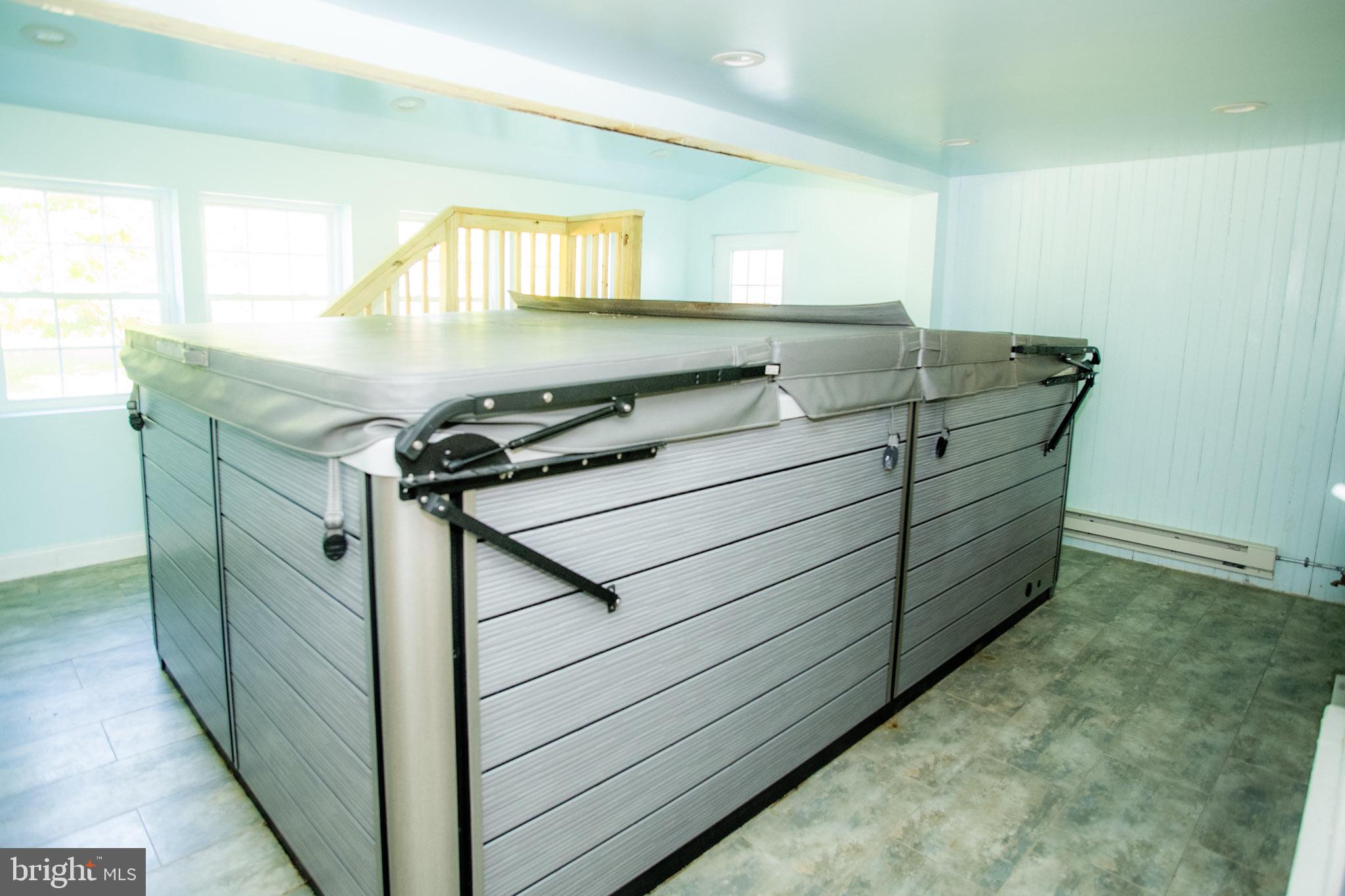 LEOPARD FARMS - Residential