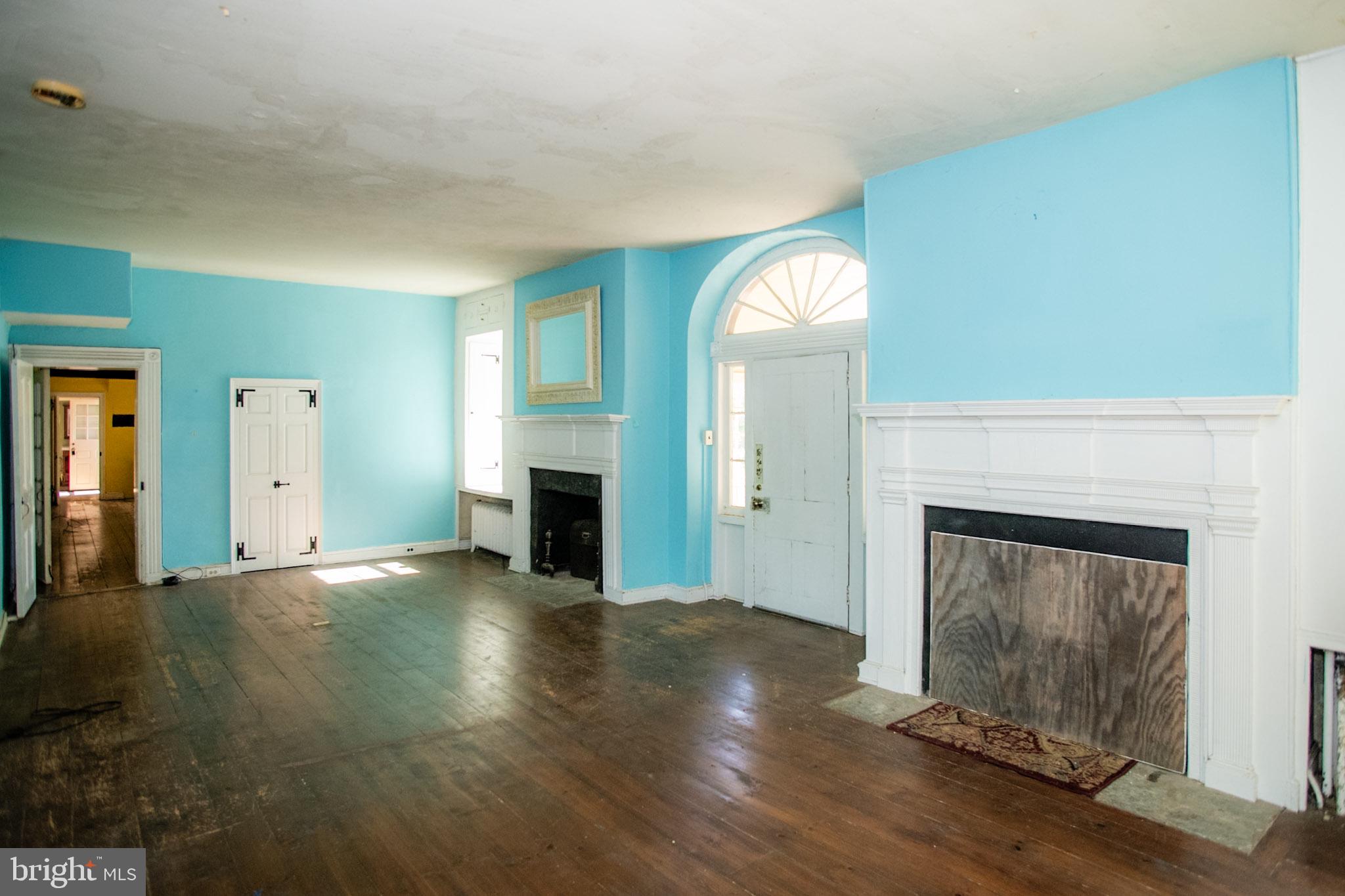 LEOPARD FARMS - Residential