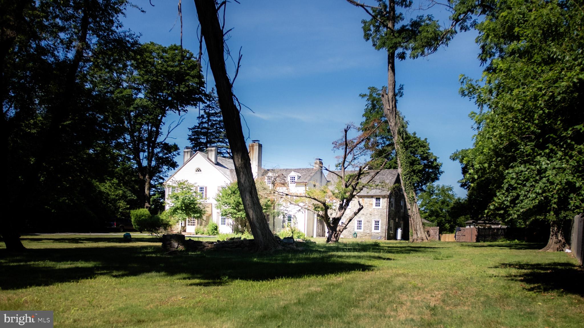 LEOPARD FARMS - Residential