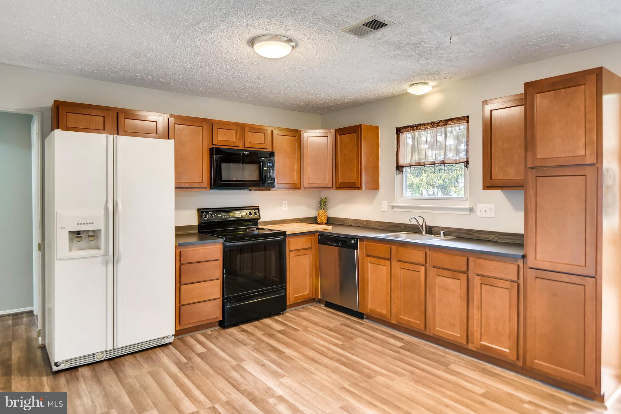 NEW CUT FARMS - Residential