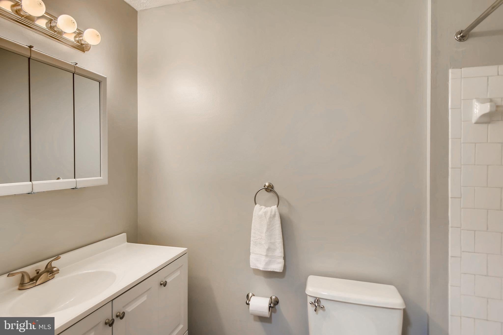 NEW CUT FARMS - Residential