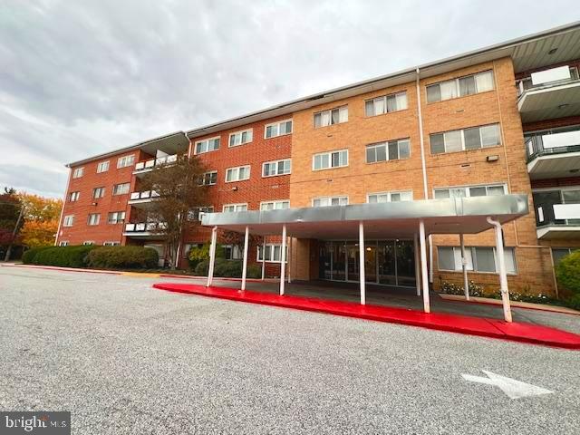 THE DIPLOMAT - Residential