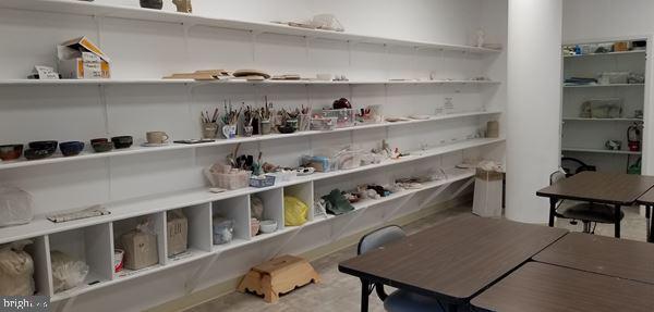 LANSDOWNE WOODS LEISURE WORLD - Residential