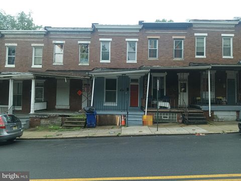 Townhouse For Sale - 2735 W Lafayette Avenue<br/> BALTIMORE, MD 21216