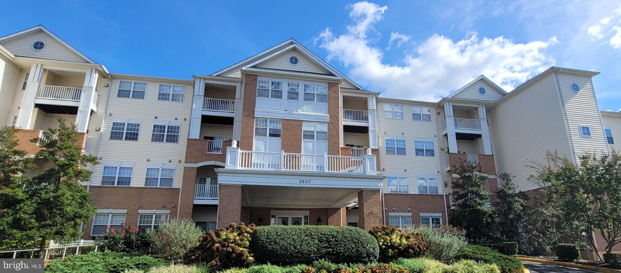 2607 CHAPEL LAKE DRIVE 108