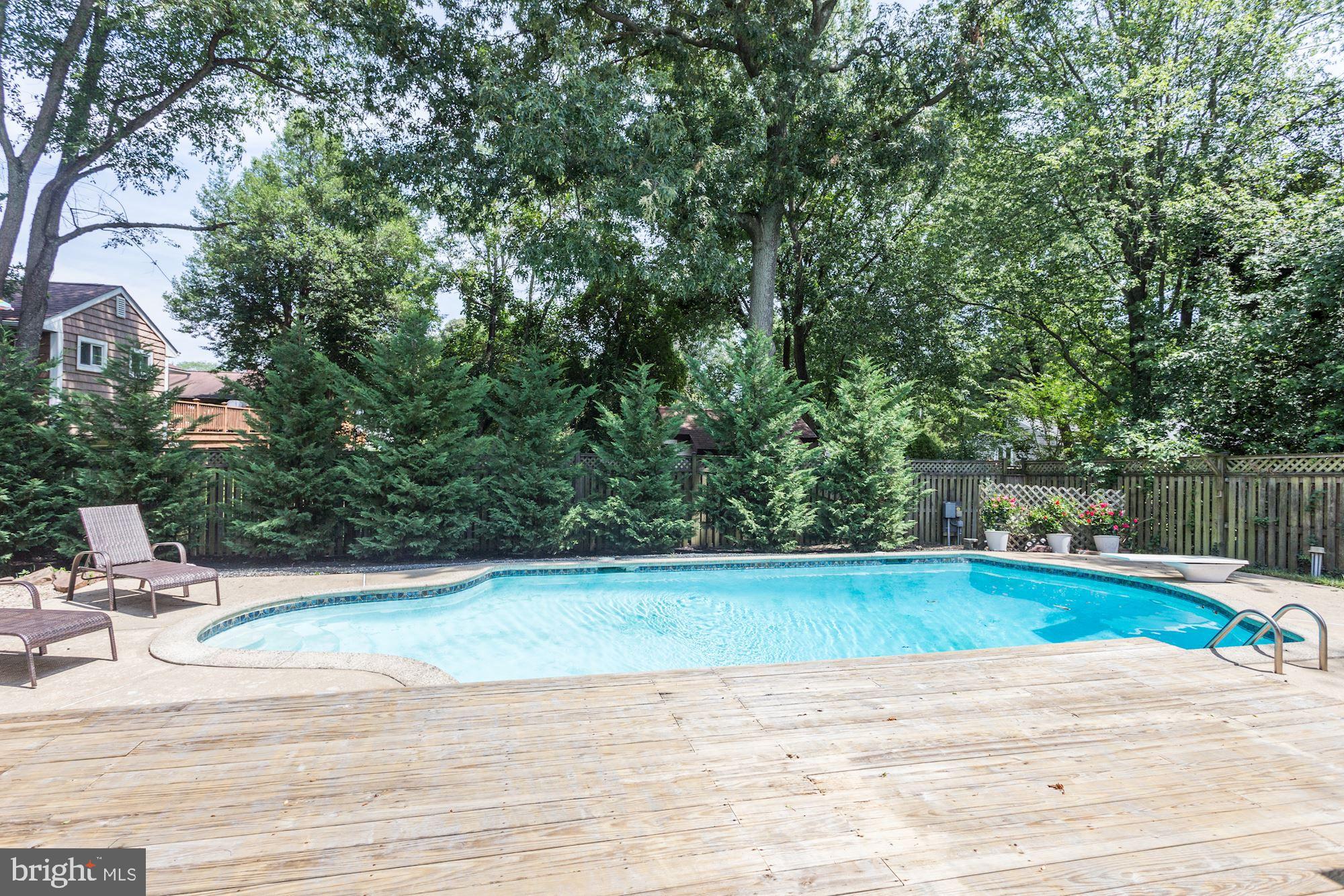 CAPE ST CLAIRE - Residential