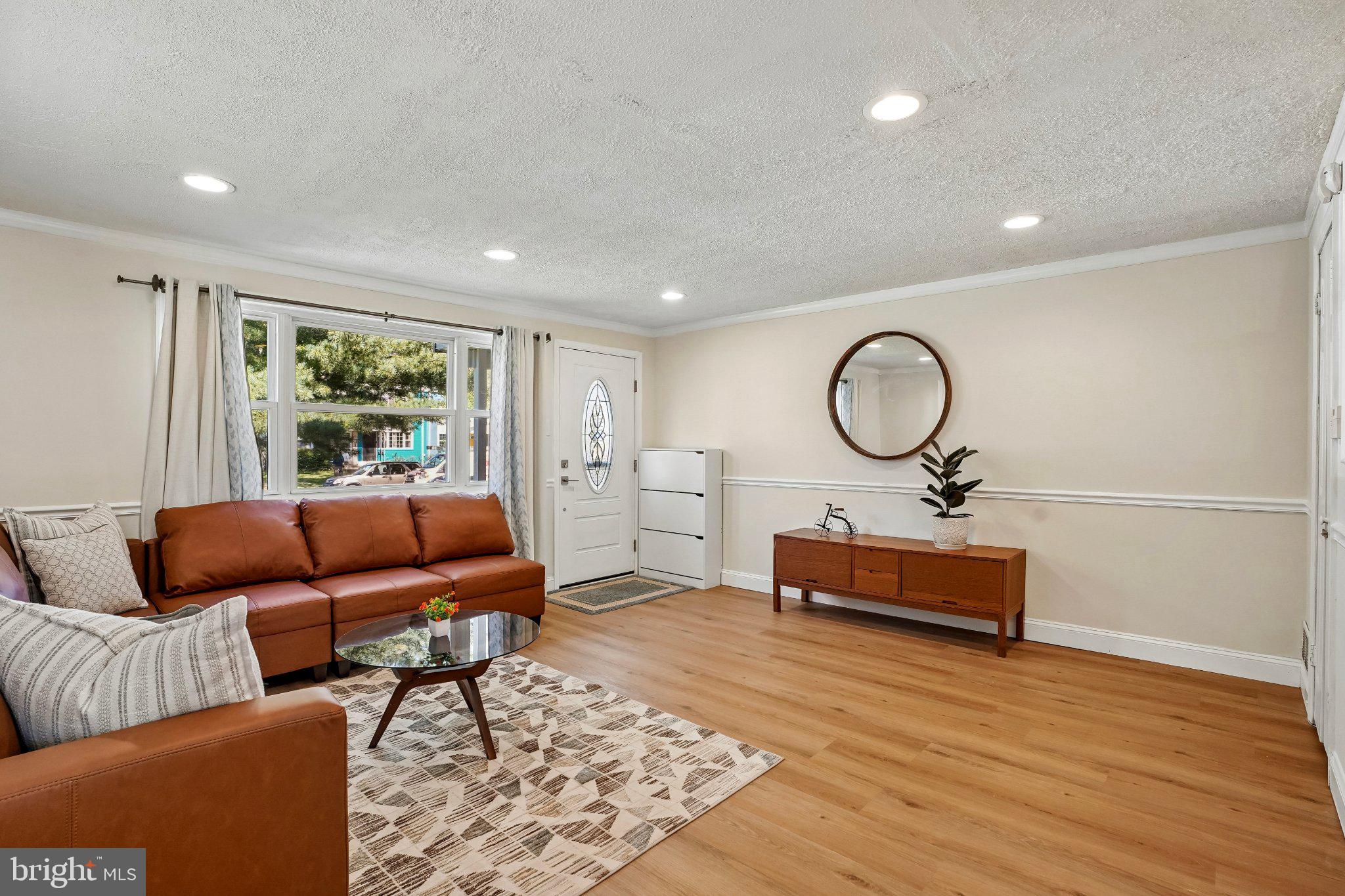 862 WEDGEWOOD DRIVE