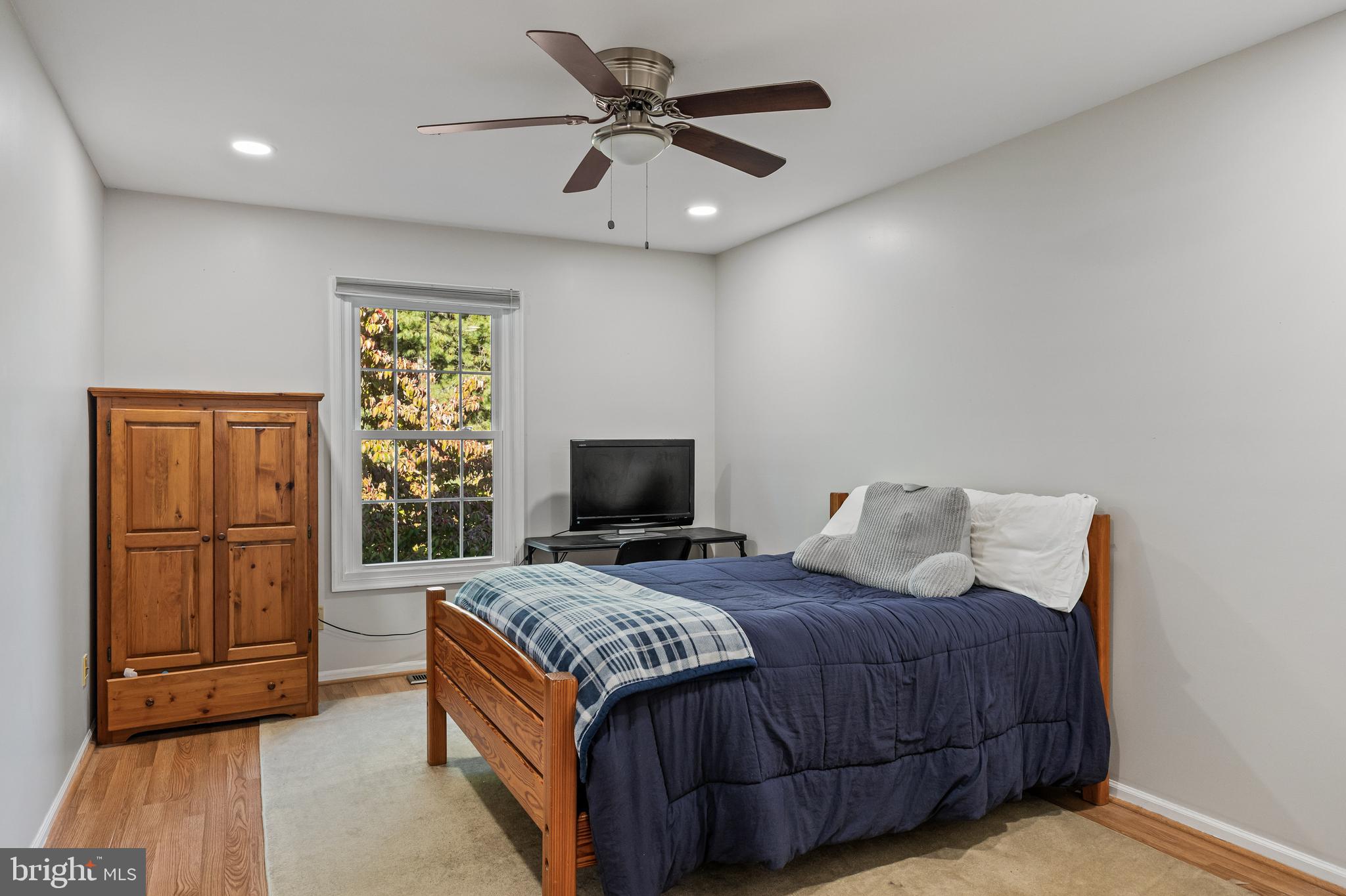 CLUSTERS - Residential