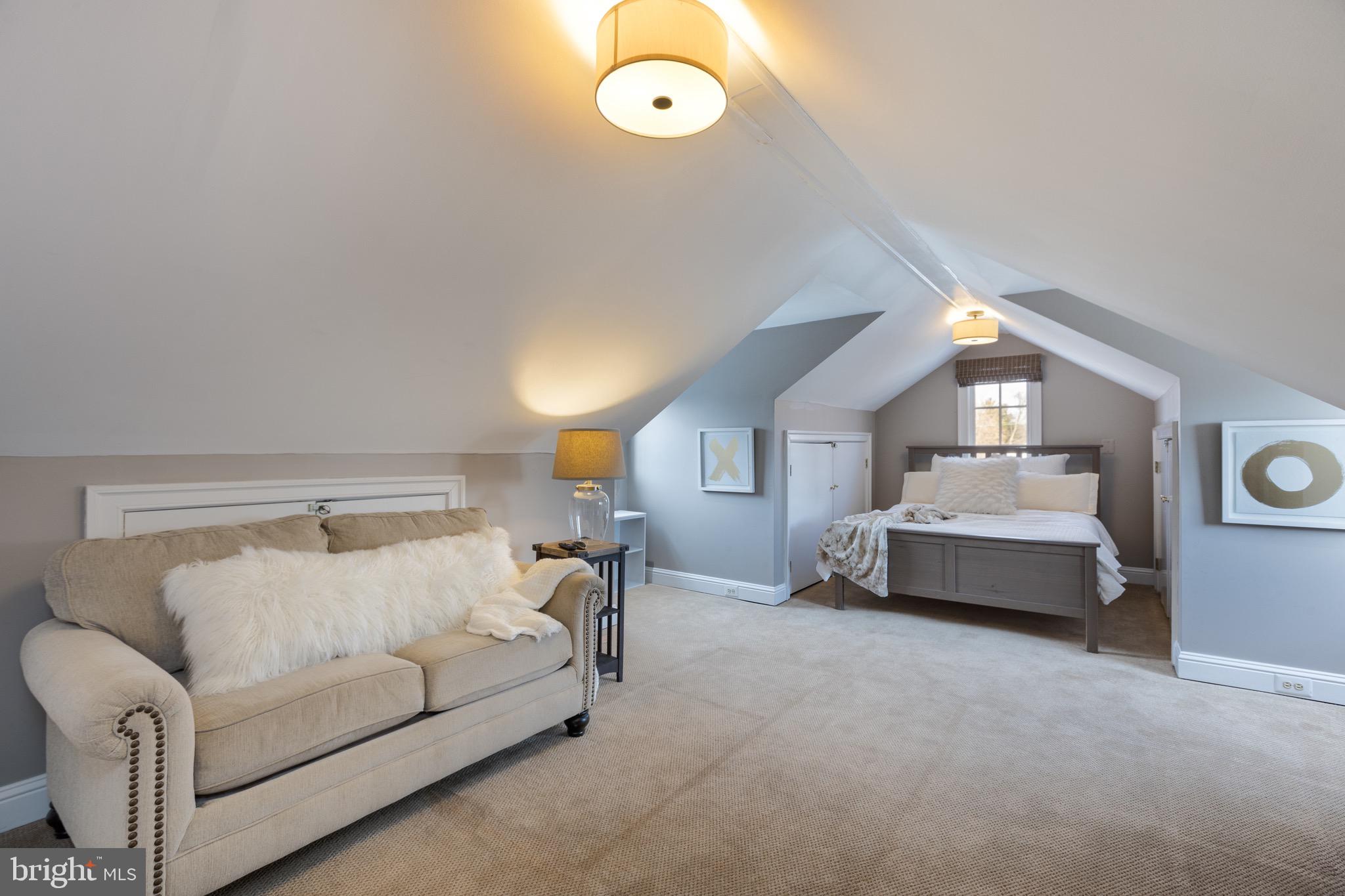 HISTORIC LEESBURG - Residential