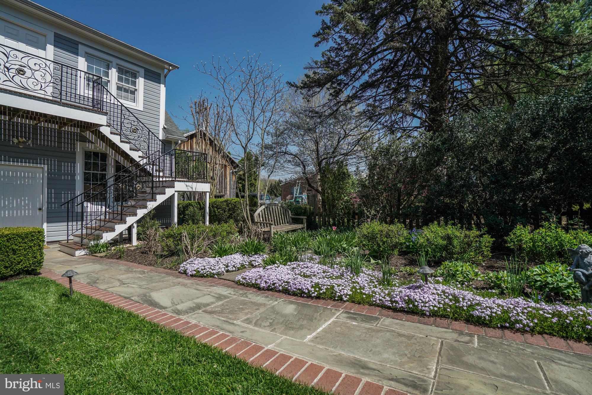 HISTORIC LEESBURG - Residential