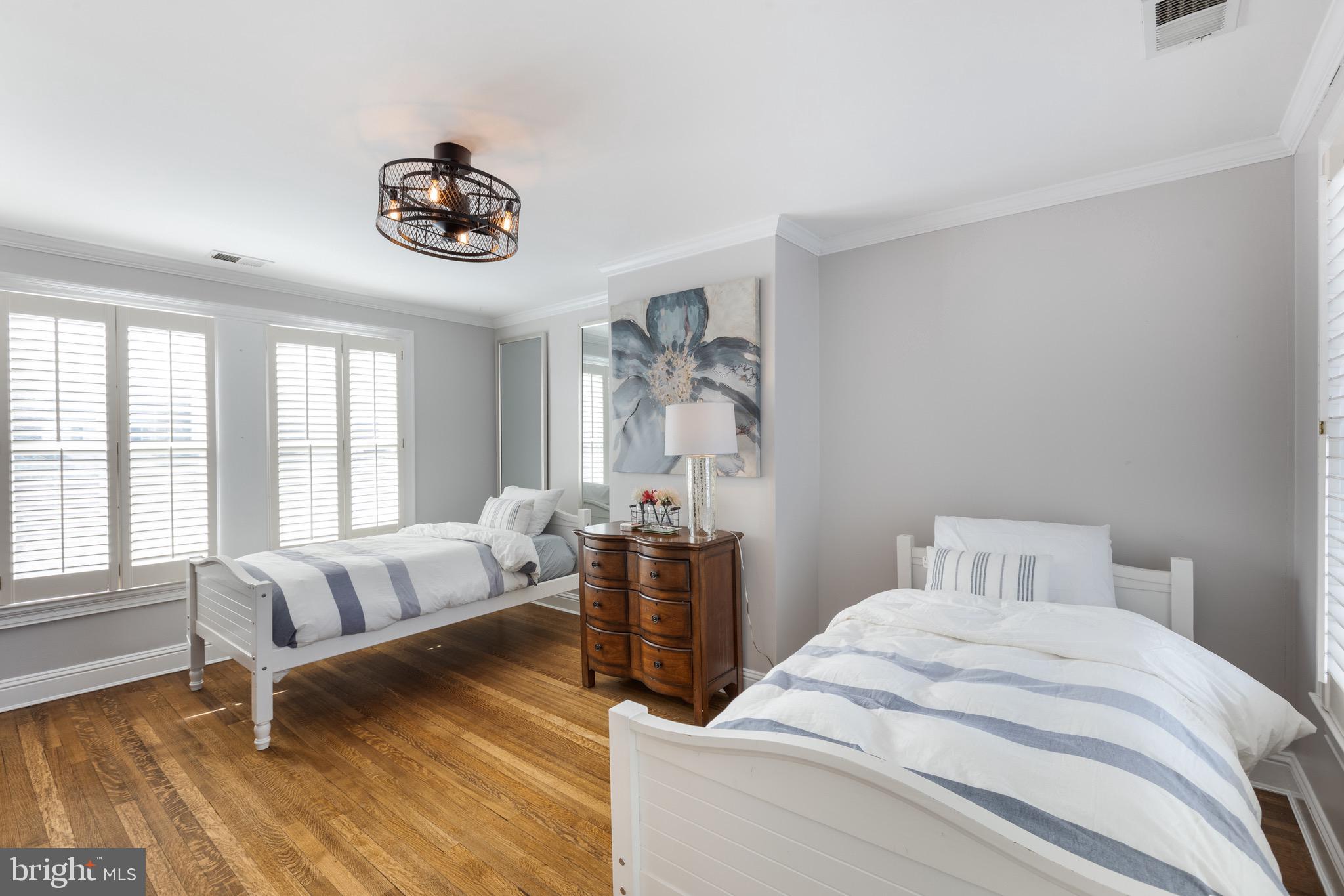 HISTORIC LEESBURG - Residential