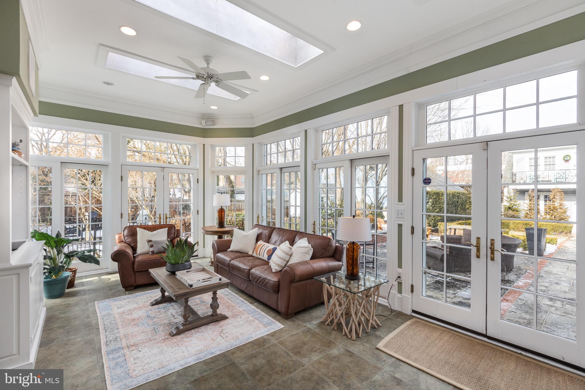 HISTORIC LEESBURG - Residential