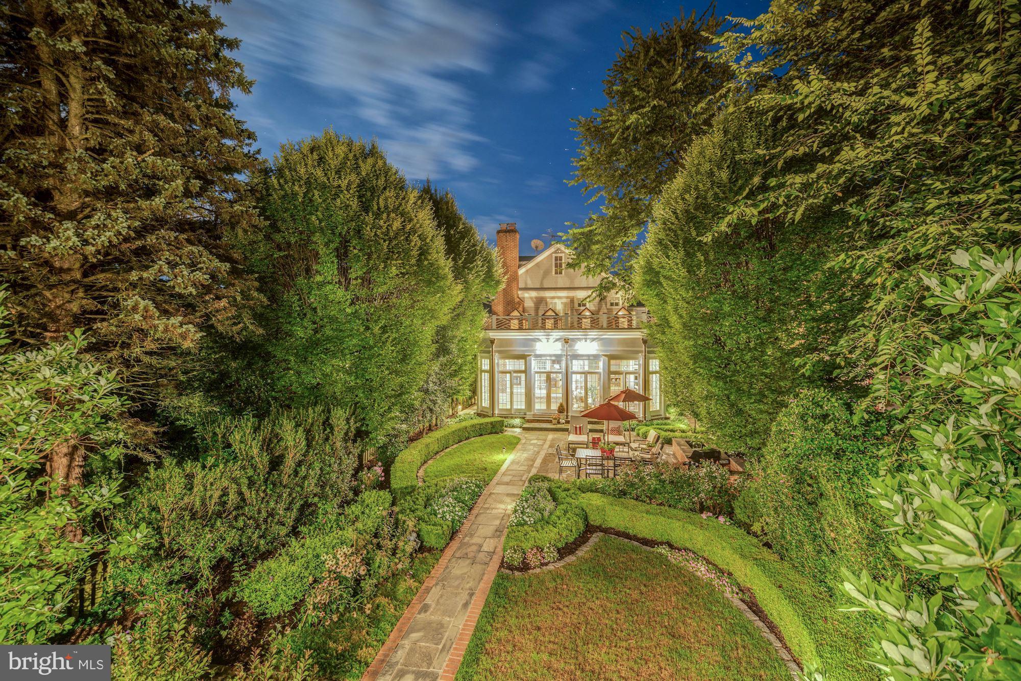 HISTORIC LEESBURG - Residential