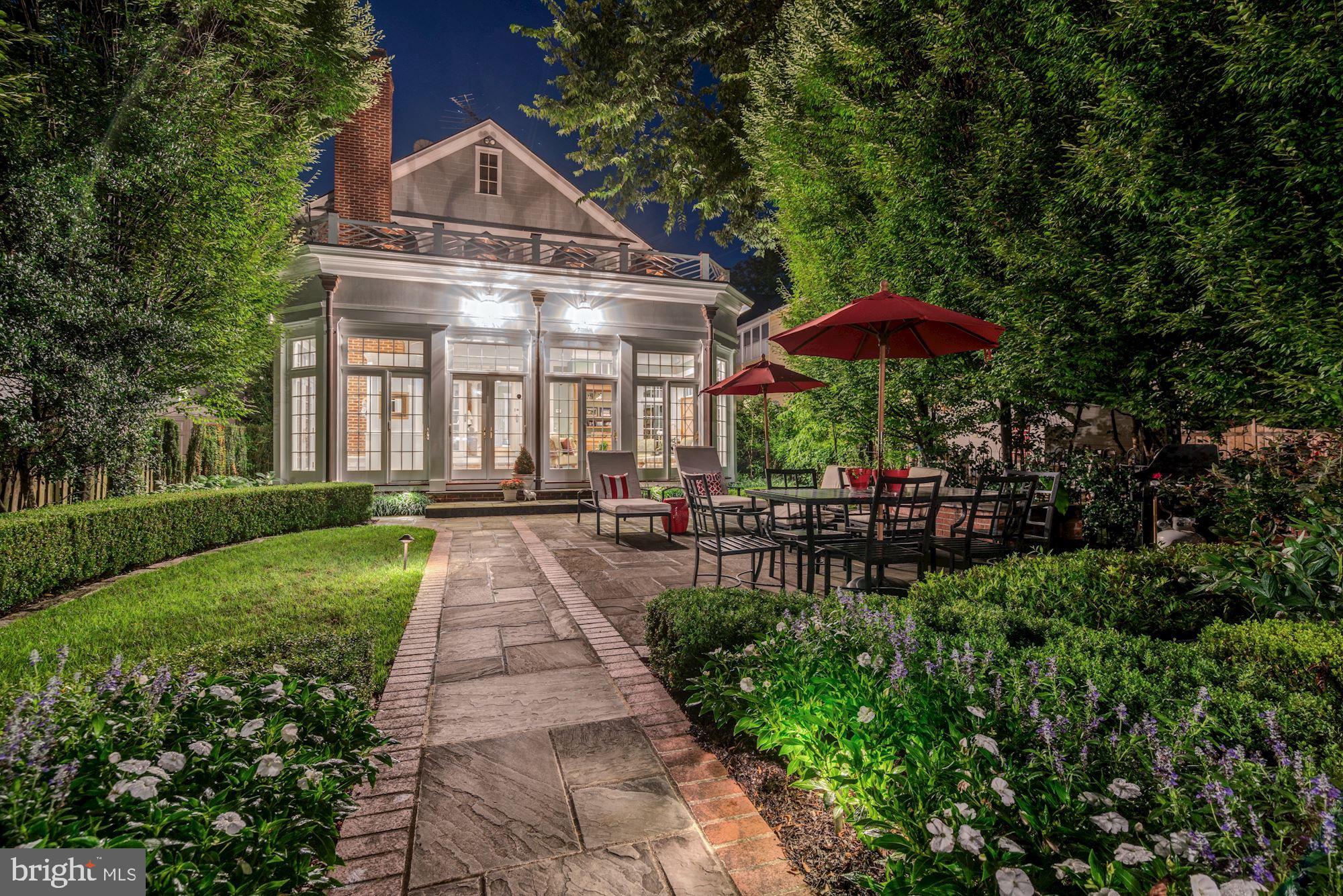 HISTORIC LEESBURG - Residential