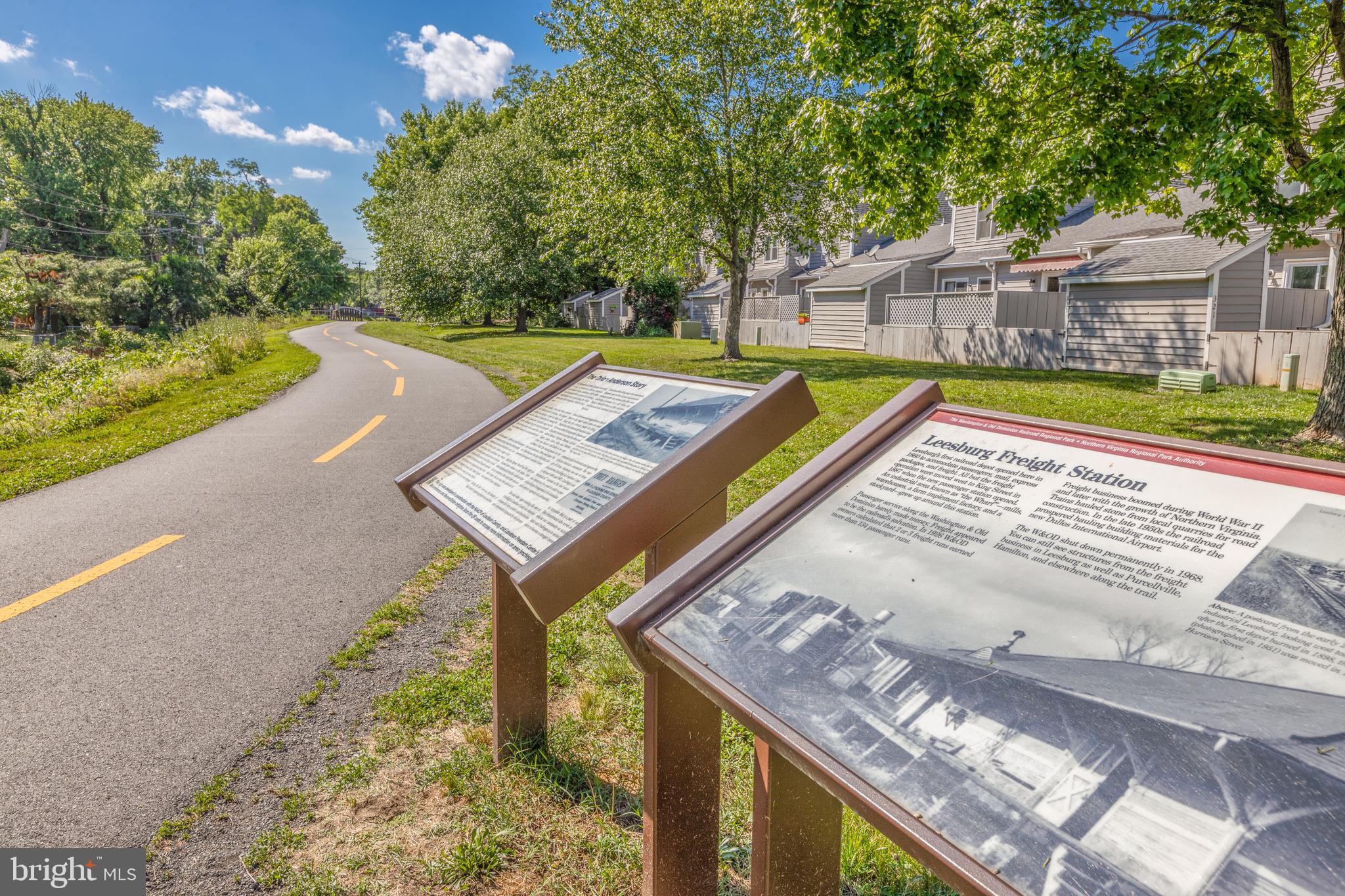 HISTORIC LEESBURG - Residential