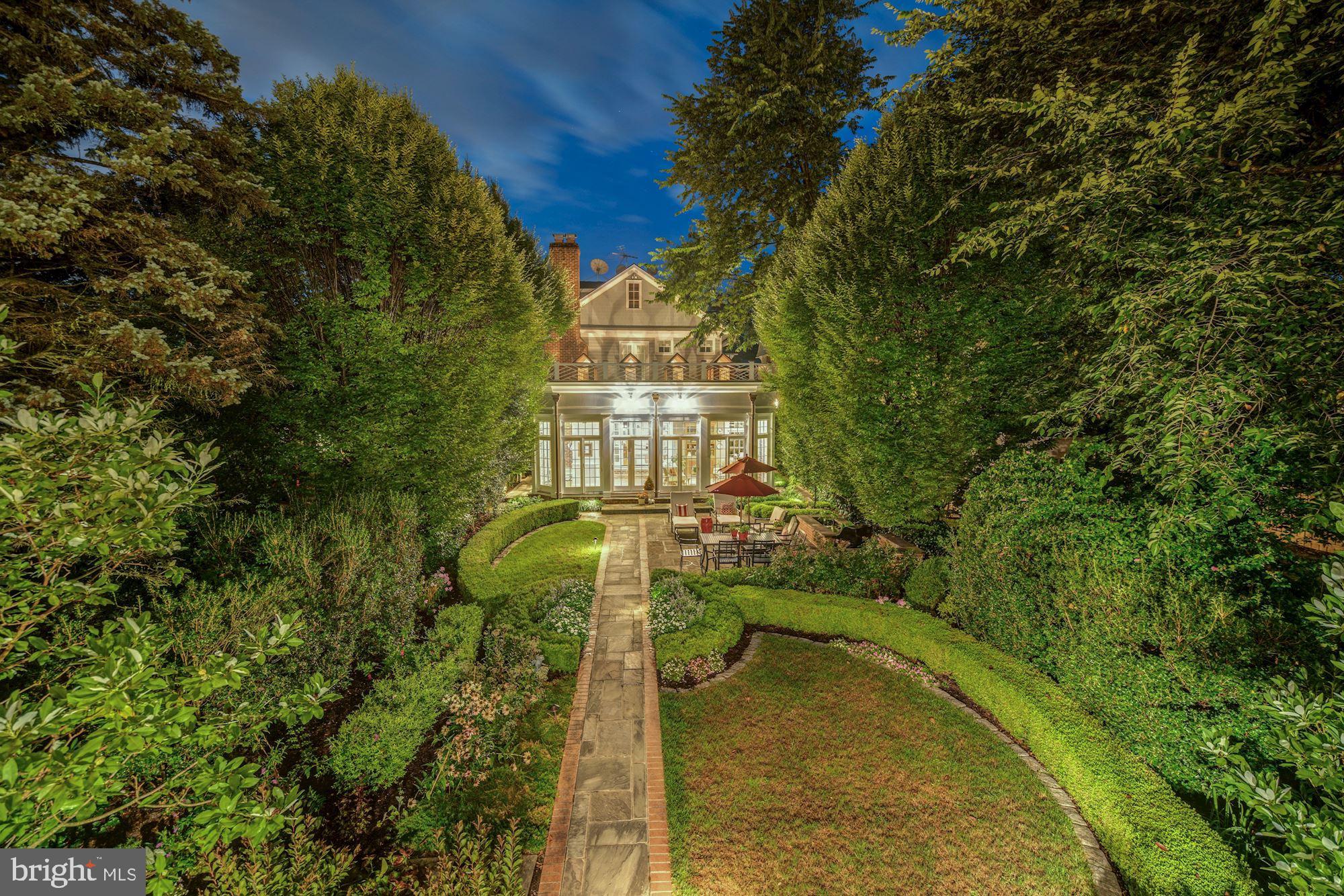 HISTORIC LEESBURG - Residential