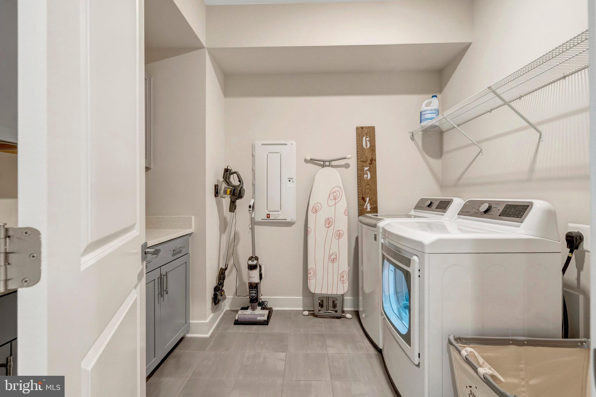 GROVE AT WILLOWSFORD - Residential