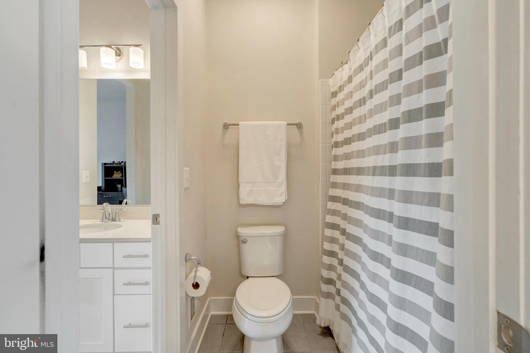 GROVE AT WILLOWSFORD - Residential