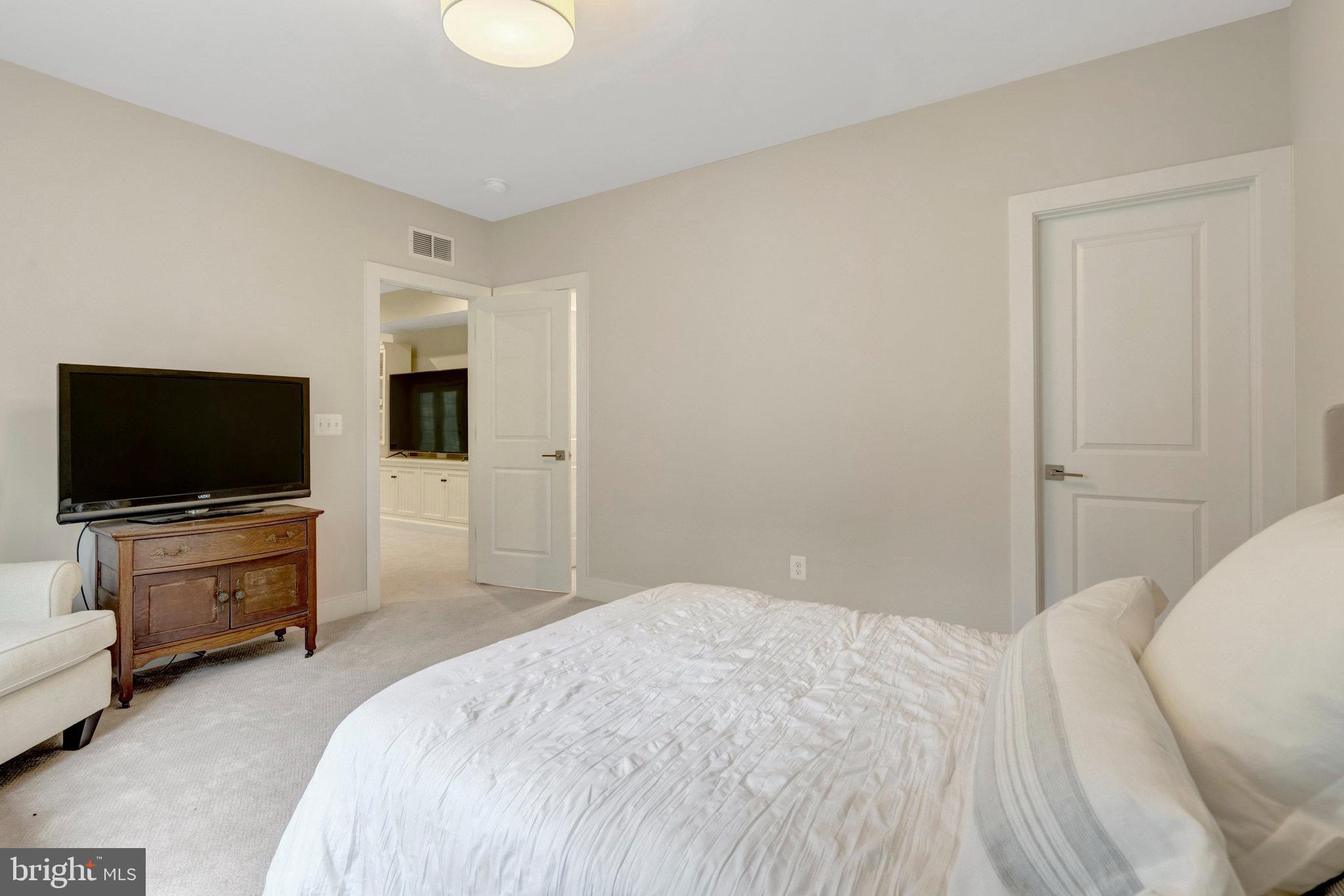 GROVE AT WILLOWSFORD - Residential