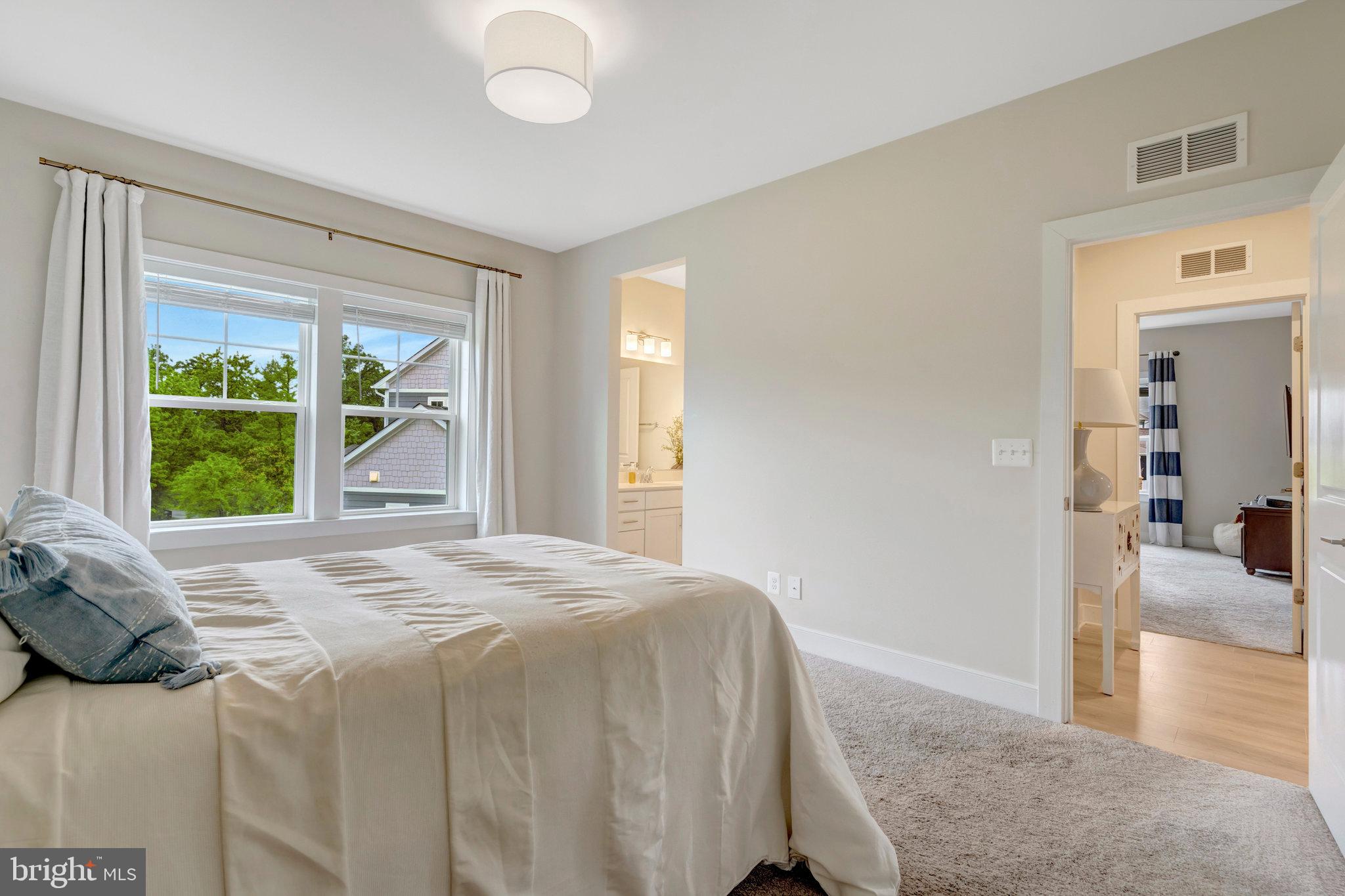 GROVE AT WILLOWSFORD - Residential