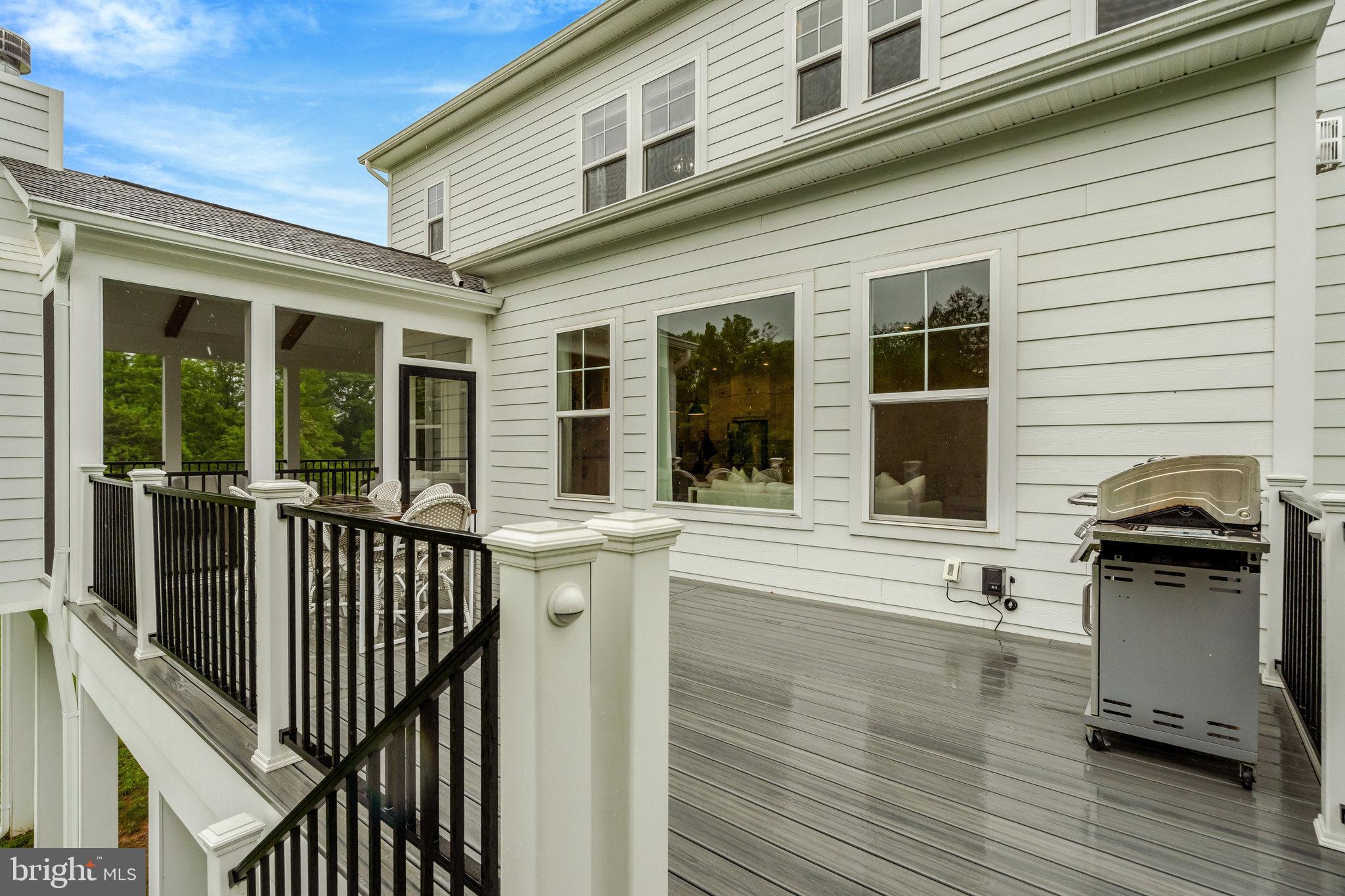 GROVE AT WILLOWSFORD - Residential