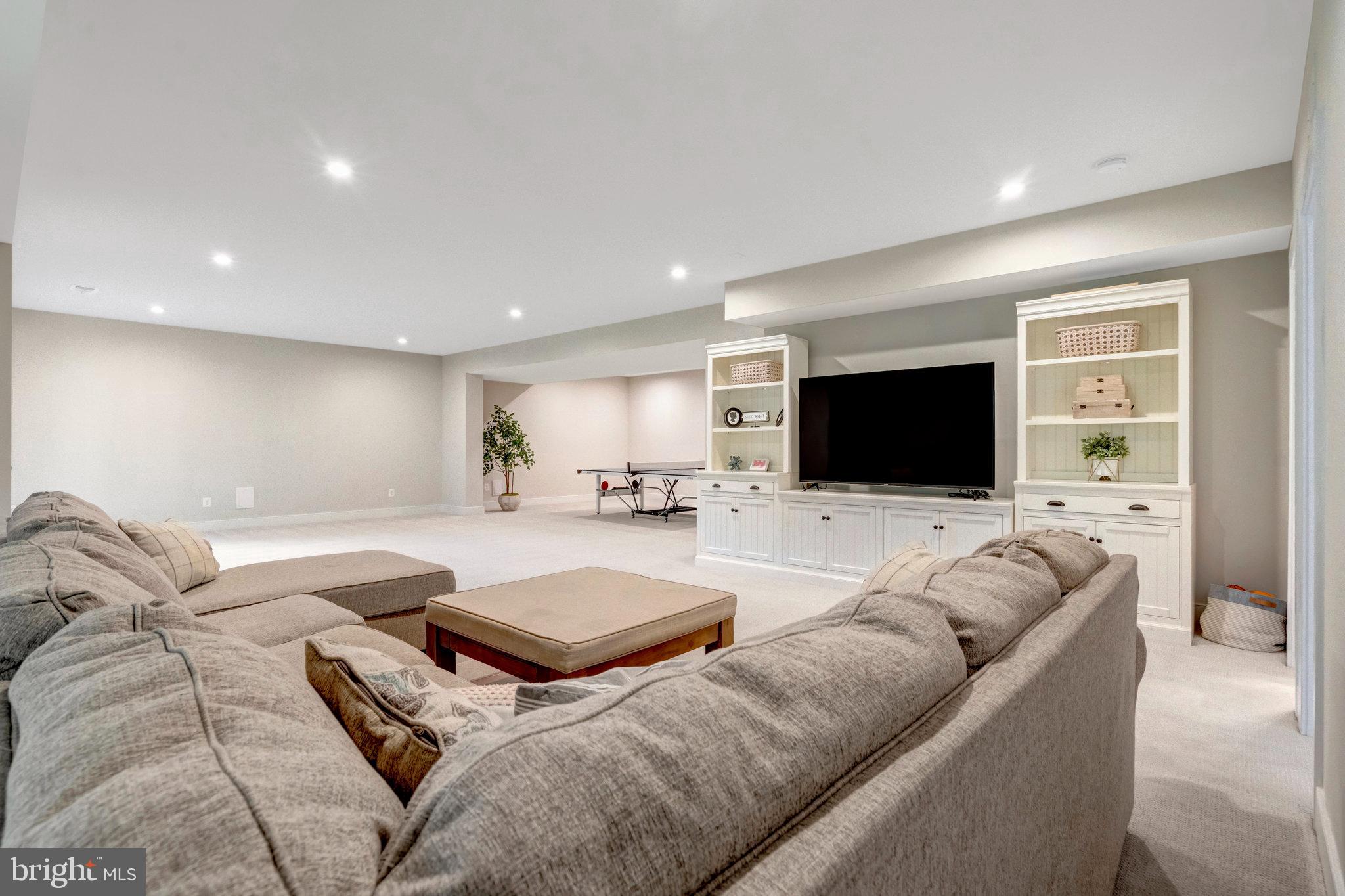 GROVE AT WILLOWSFORD - Residential