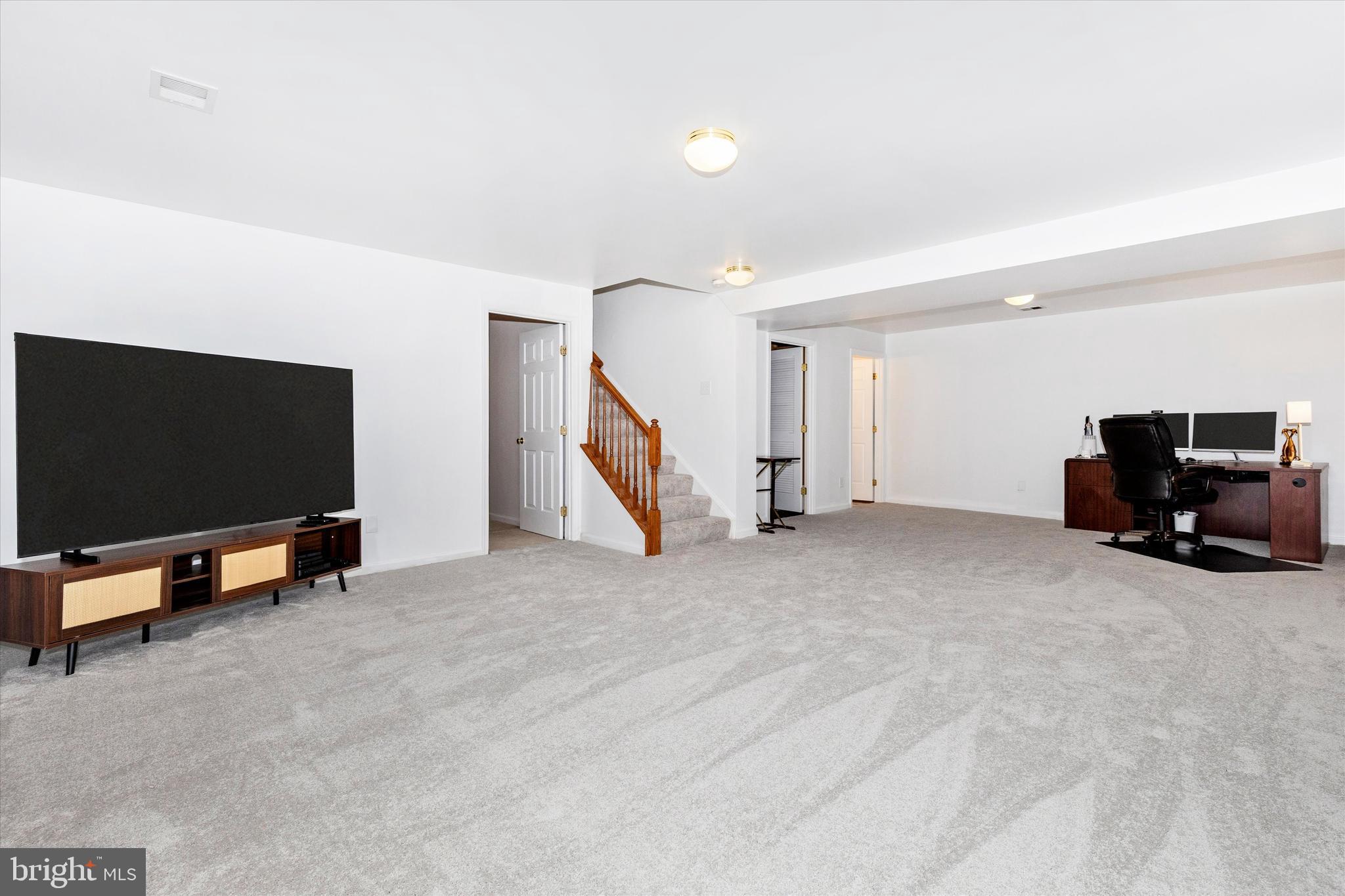 KINGSVIEW RIDGE - Residential