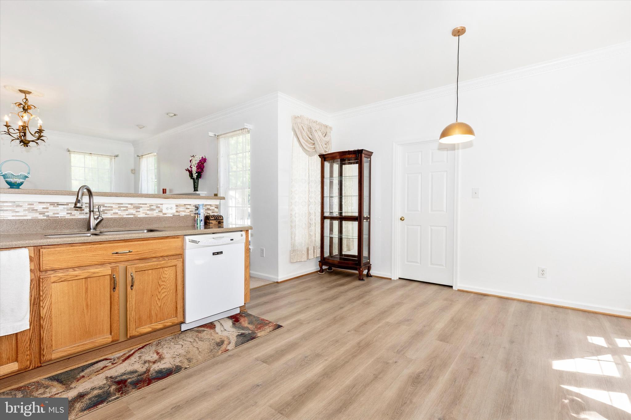 KINGSVIEW RIDGE - Residential