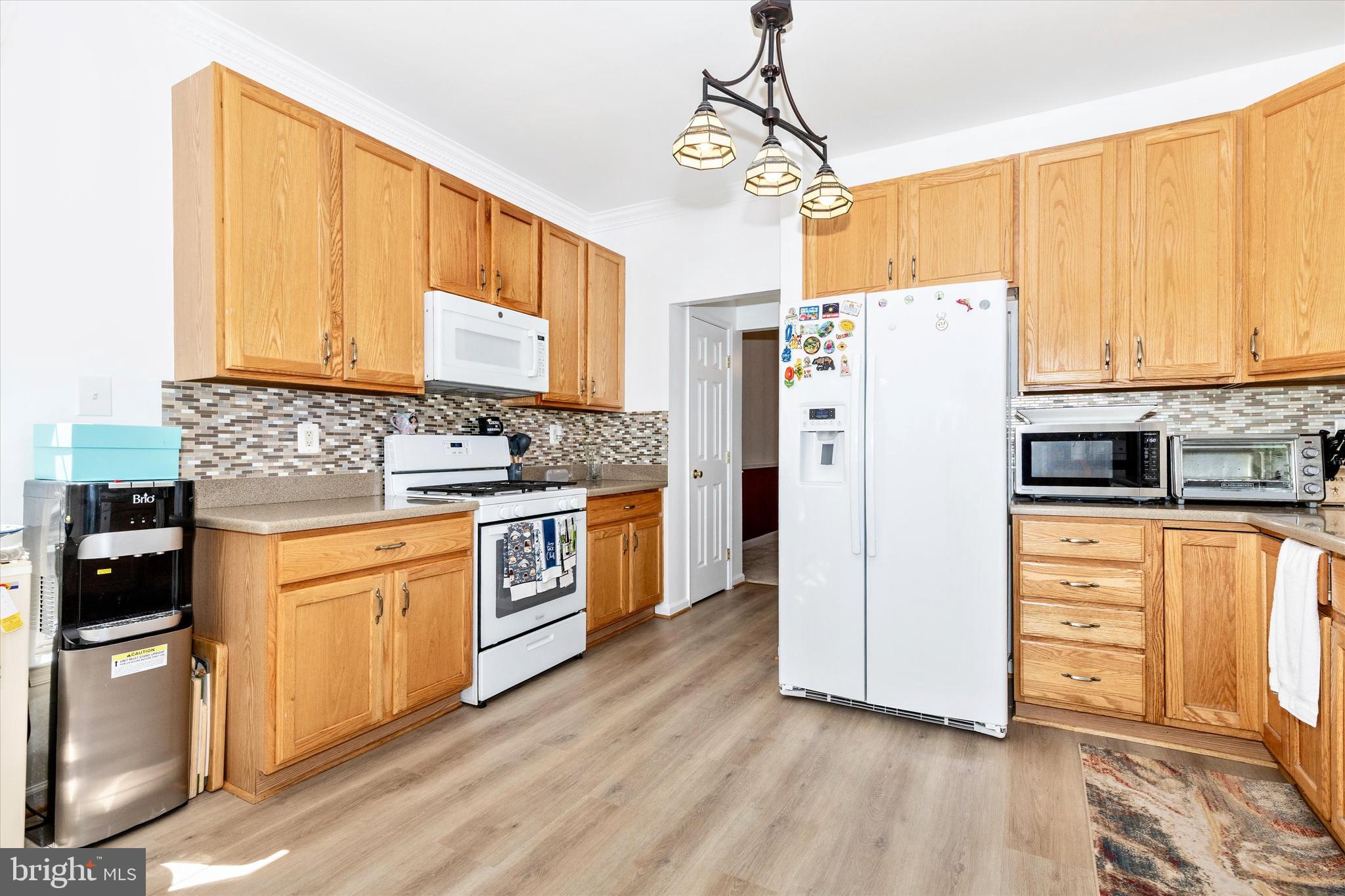 KINGSVIEW RIDGE - Residential
