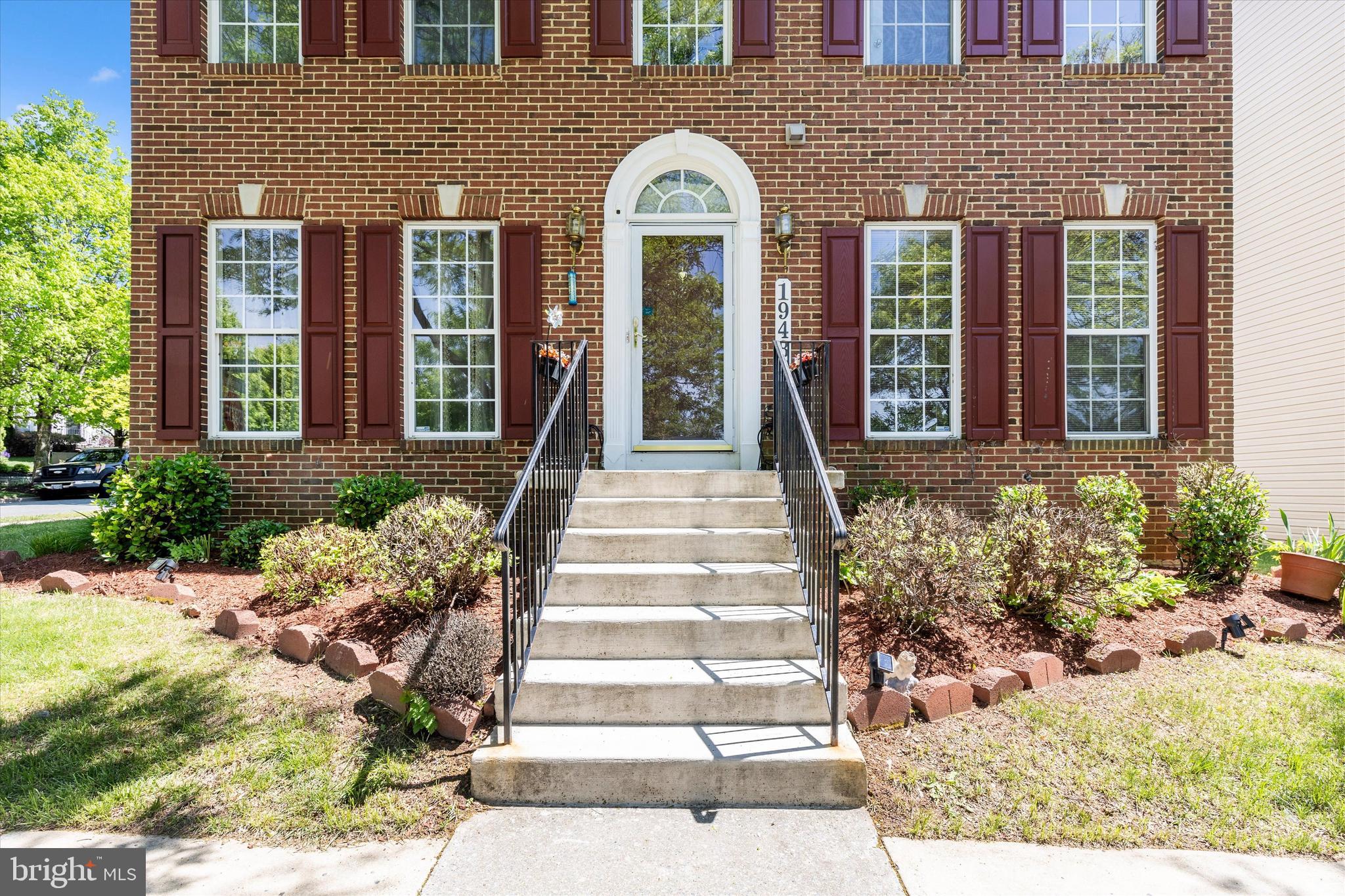 KINGSVIEW RIDGE - Residential