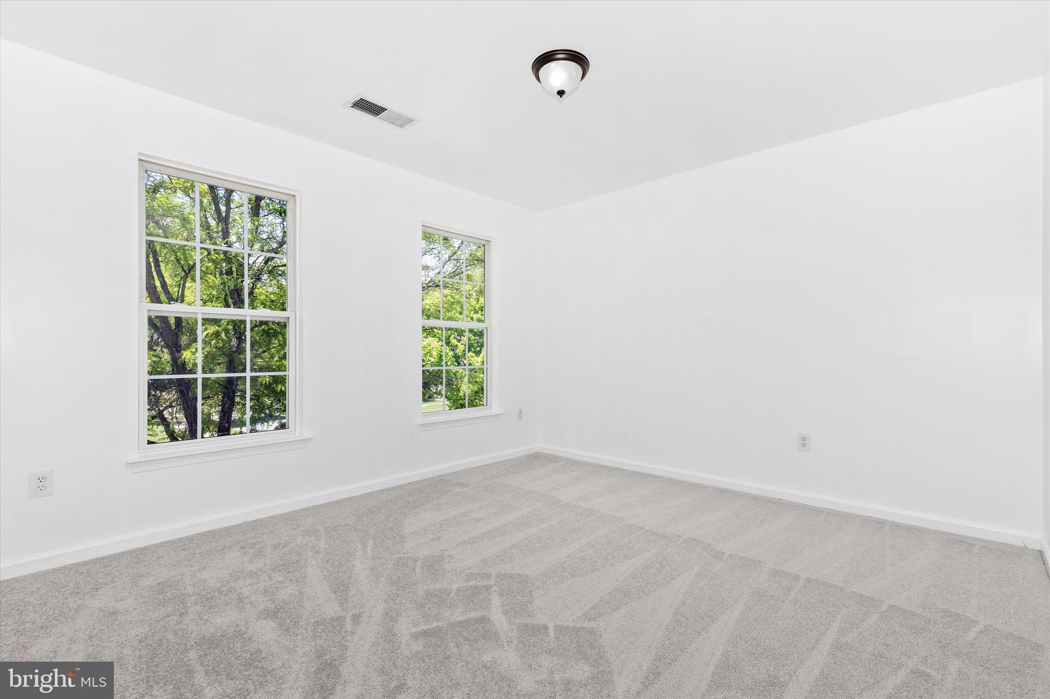 KINGSVIEW RIDGE - Residential