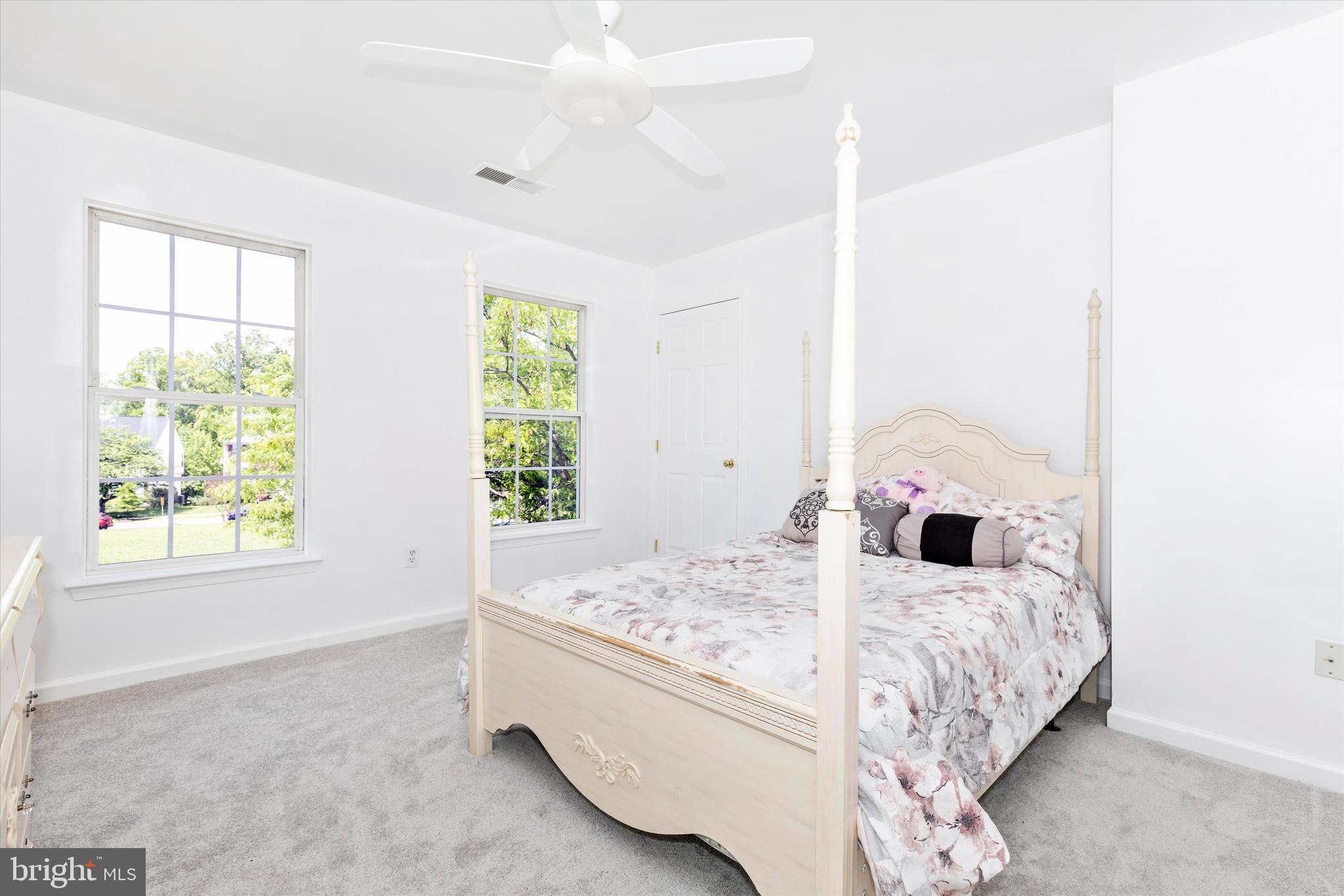 KINGSVIEW RIDGE - Residential