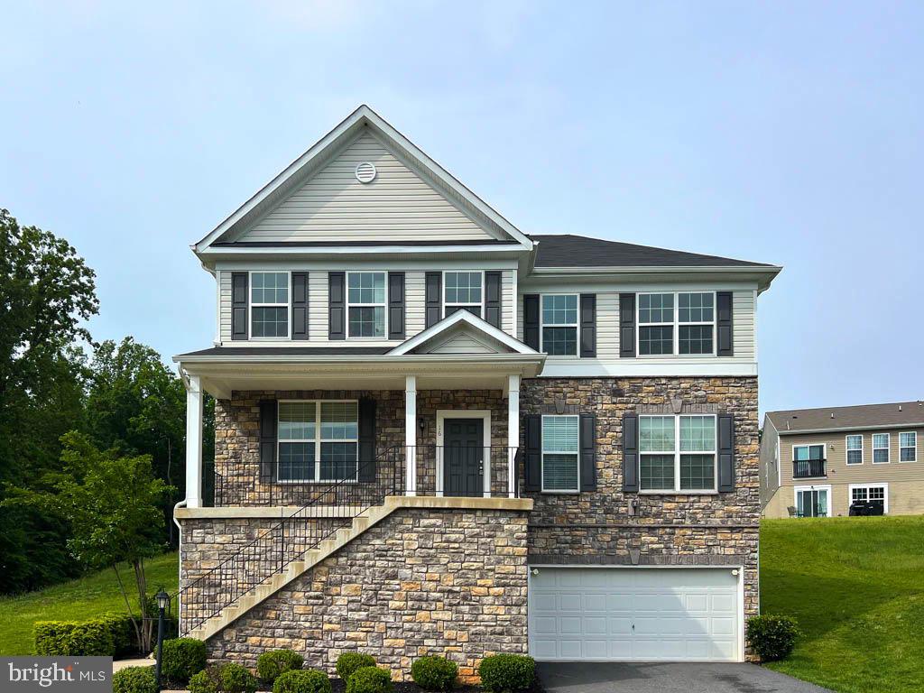 WELLSPRING HILLS - Residential Lease