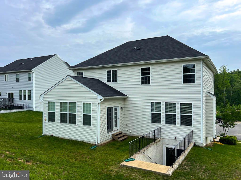 WELLSPRING HILLS - Residential Lease