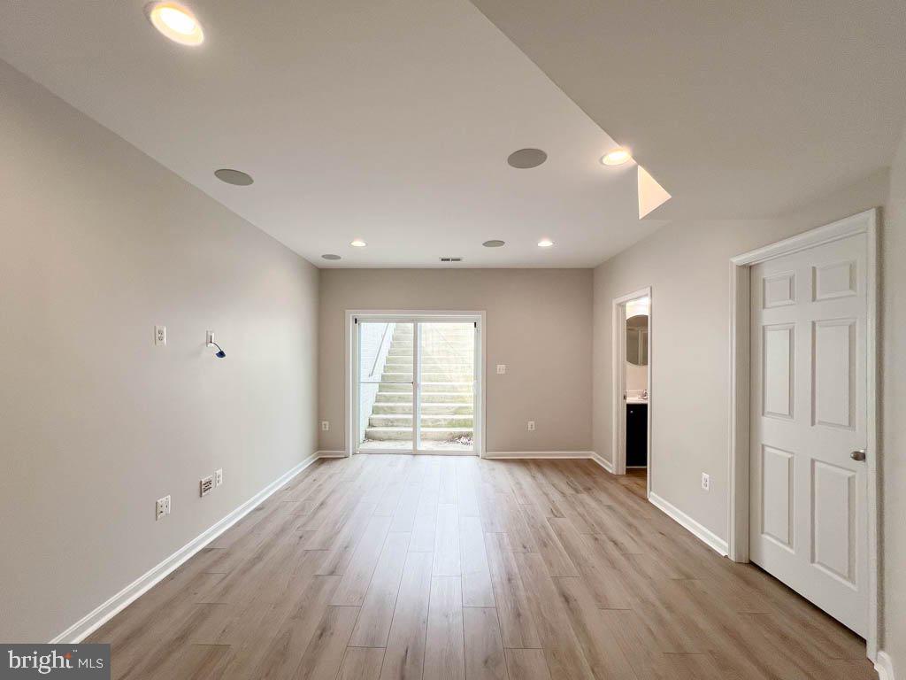 WELLSPRING HILLS - Residential Lease