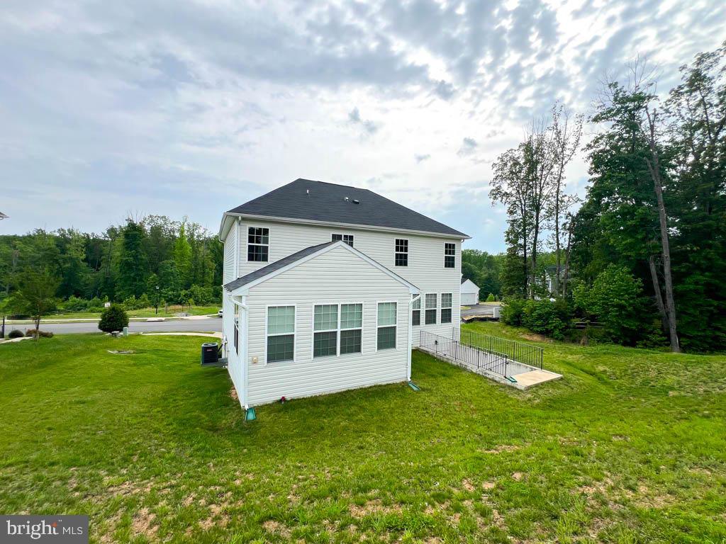 WELLSPRING HILLS - Residential Lease