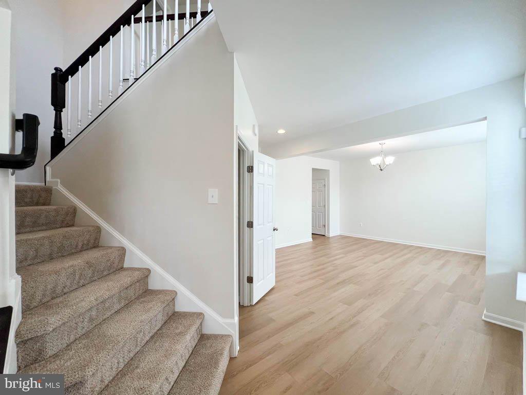 WELLSPRING HILLS - Residential Lease