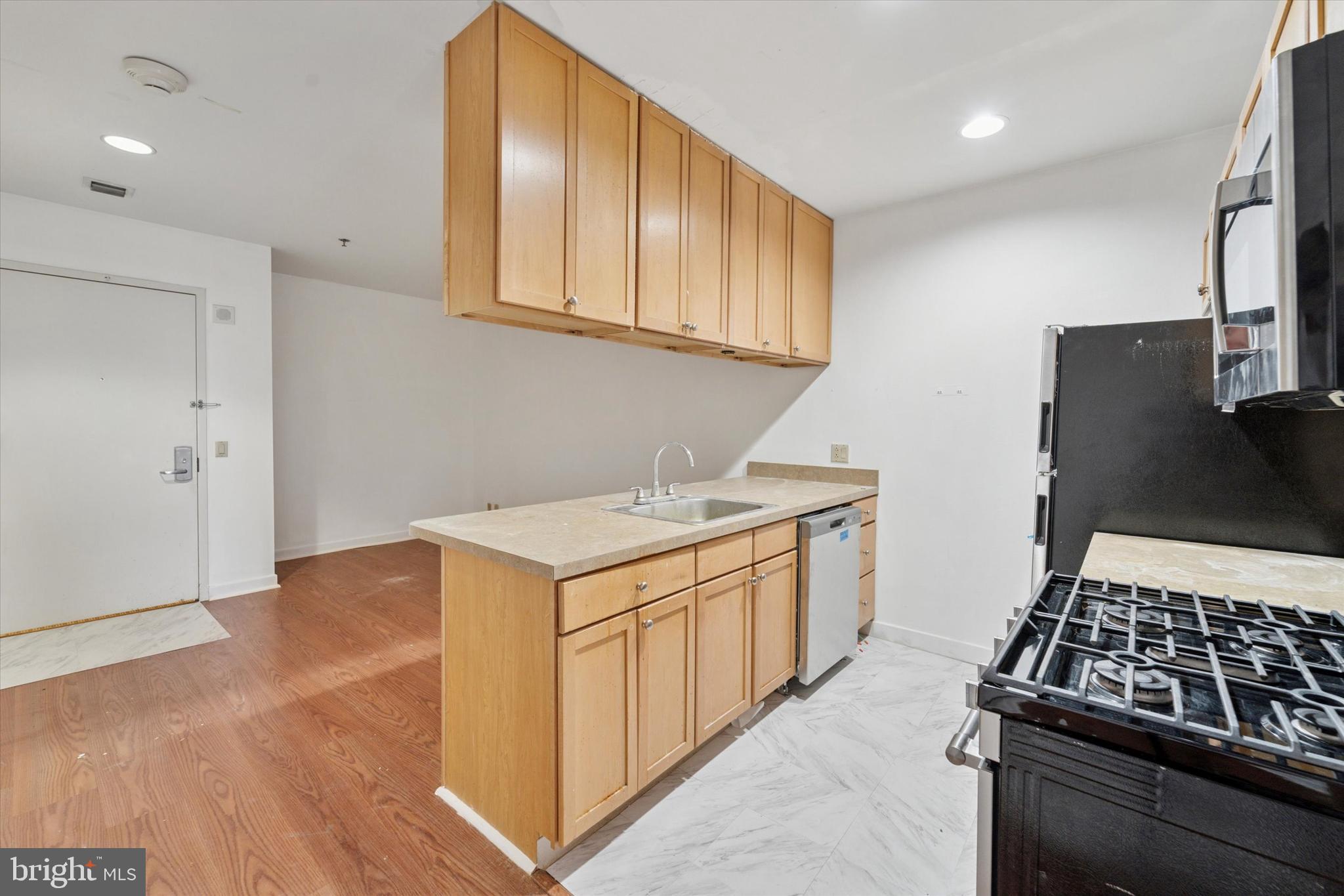 CHINATOWN - Residential