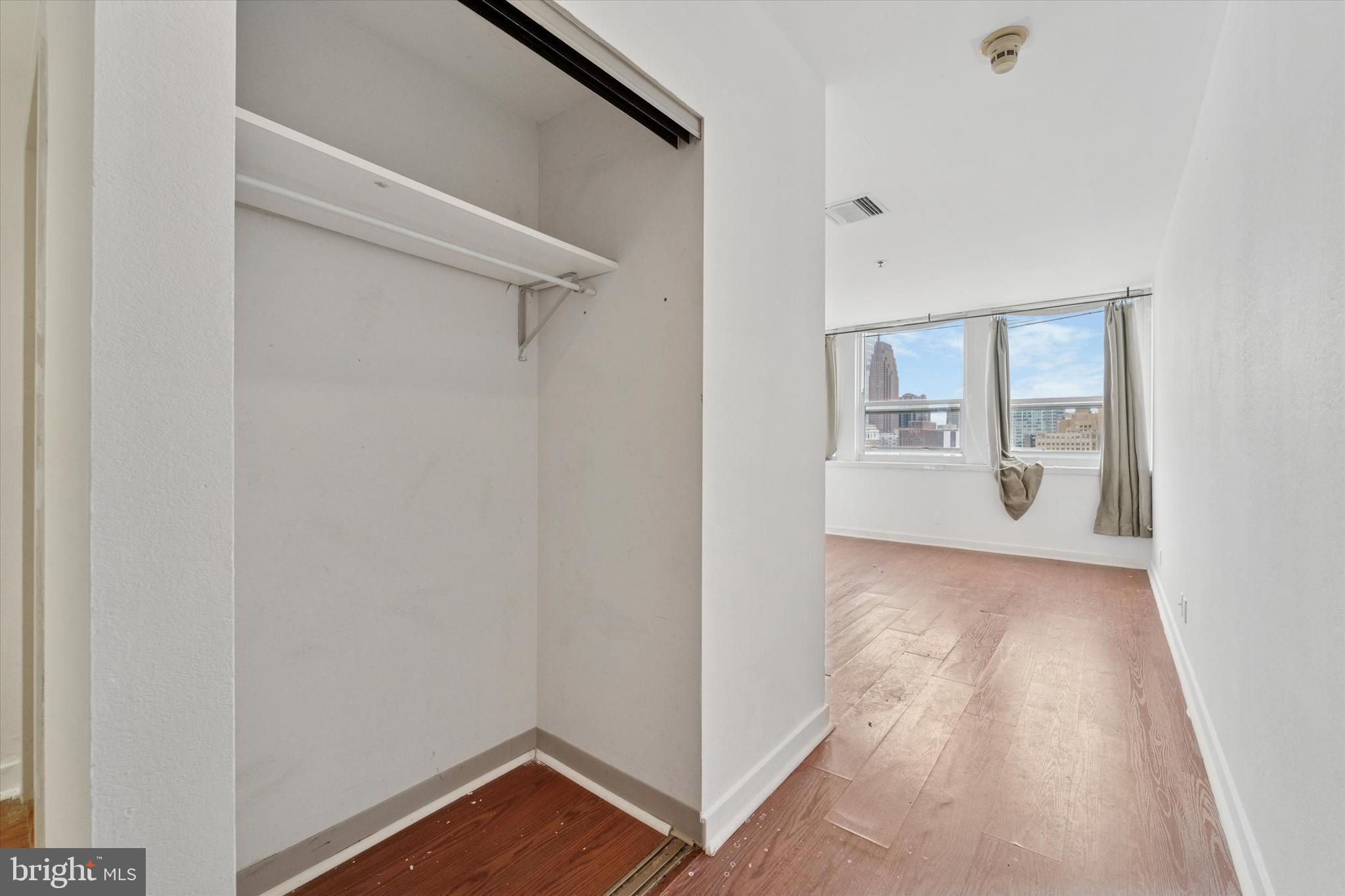 CHINATOWN - Residential